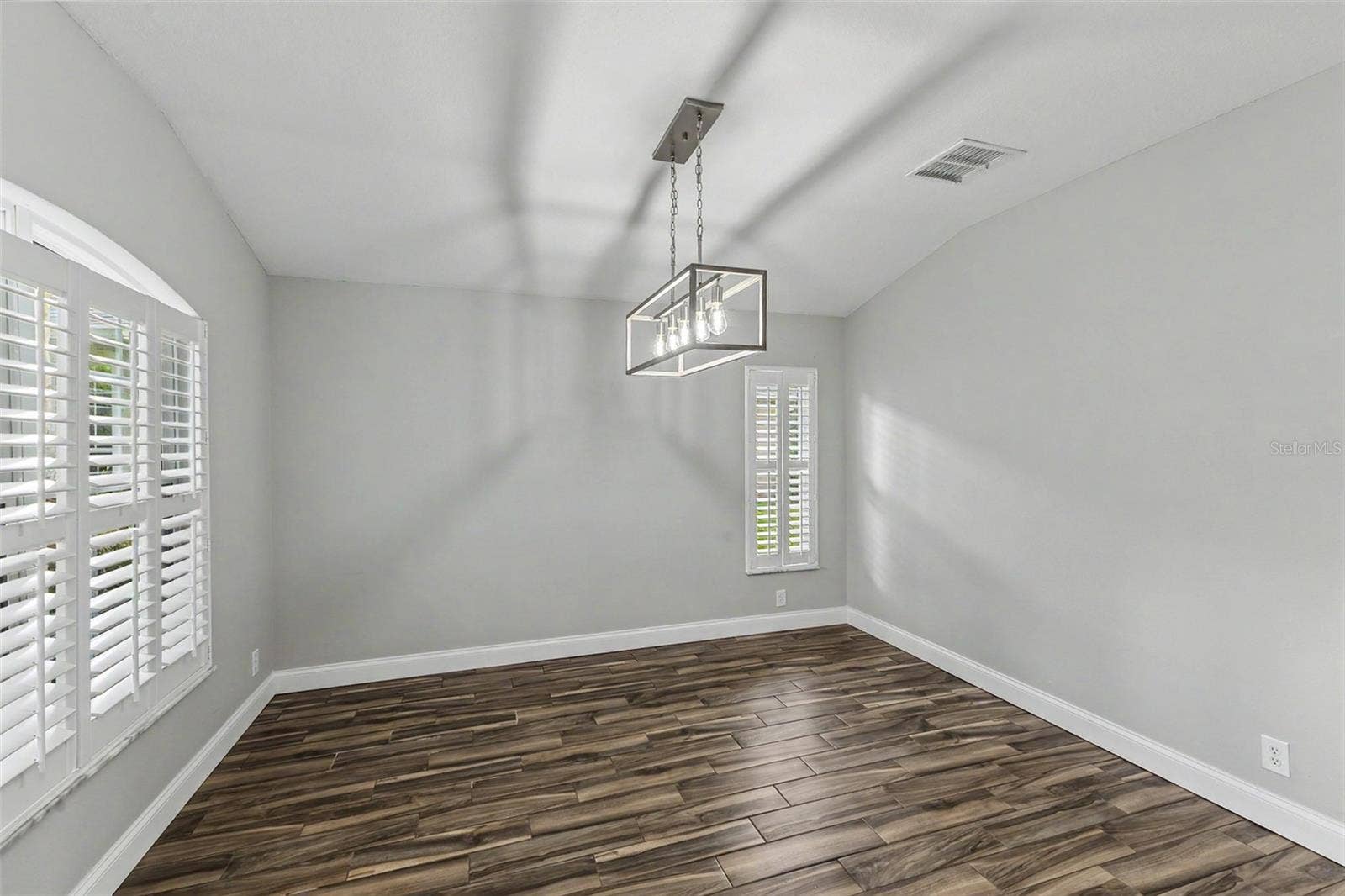 113 WETHERSFIELD CT, Deland, FL 32724 113 WETHERSFIELD CT, Deland, FL 32724