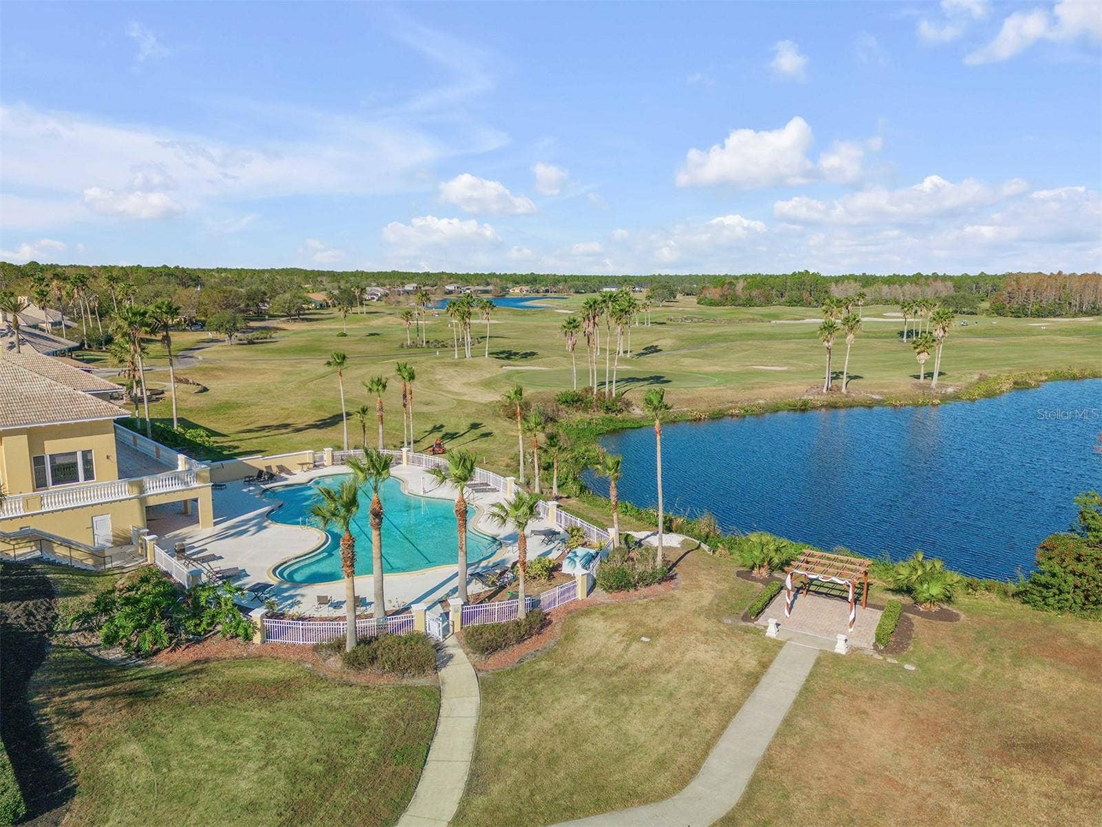 145 LINKS TERRACE BOULEVARD, Daytona Beach, FL 32124 145 LINKS TERRACE BOULEVARD, Daytona Beach, FL 32124