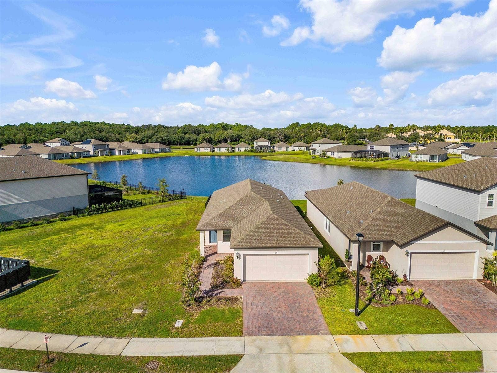145 LINKS TERRACE BOULEVARD, Daytona Beach, FL 32124 145 Links Terrace Blvd Lakefront!