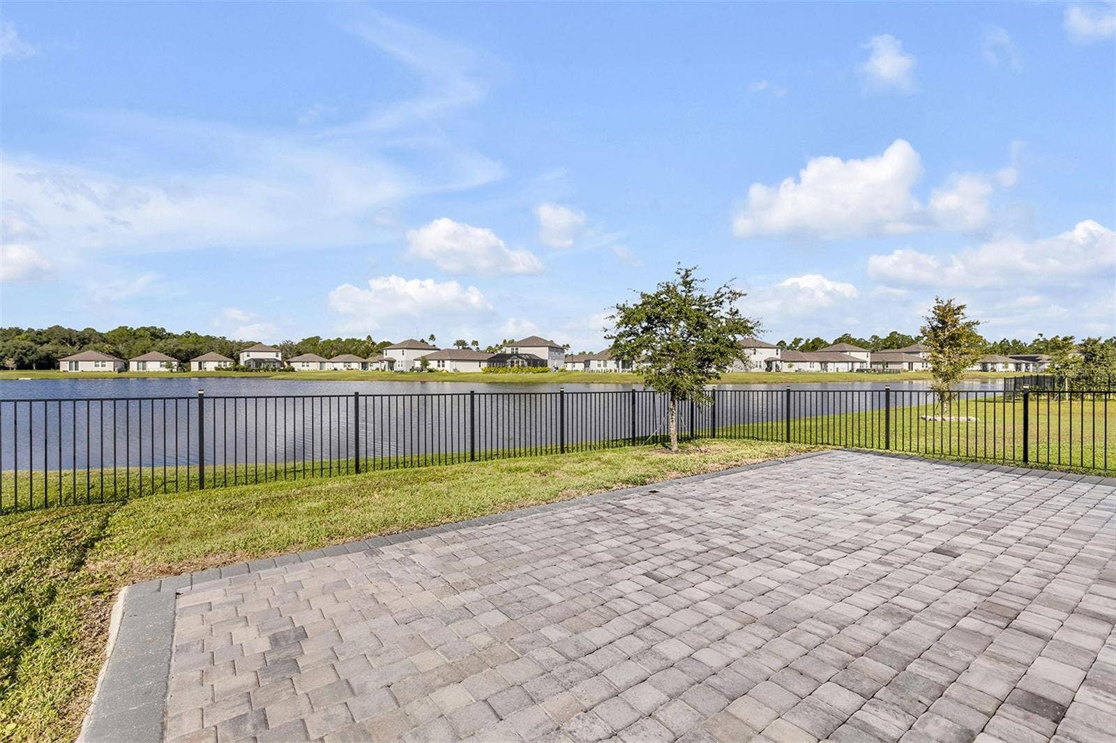 145 LINKS TERRACE BOULEVARD, Daytona Beach, FL 32124 Back Patio