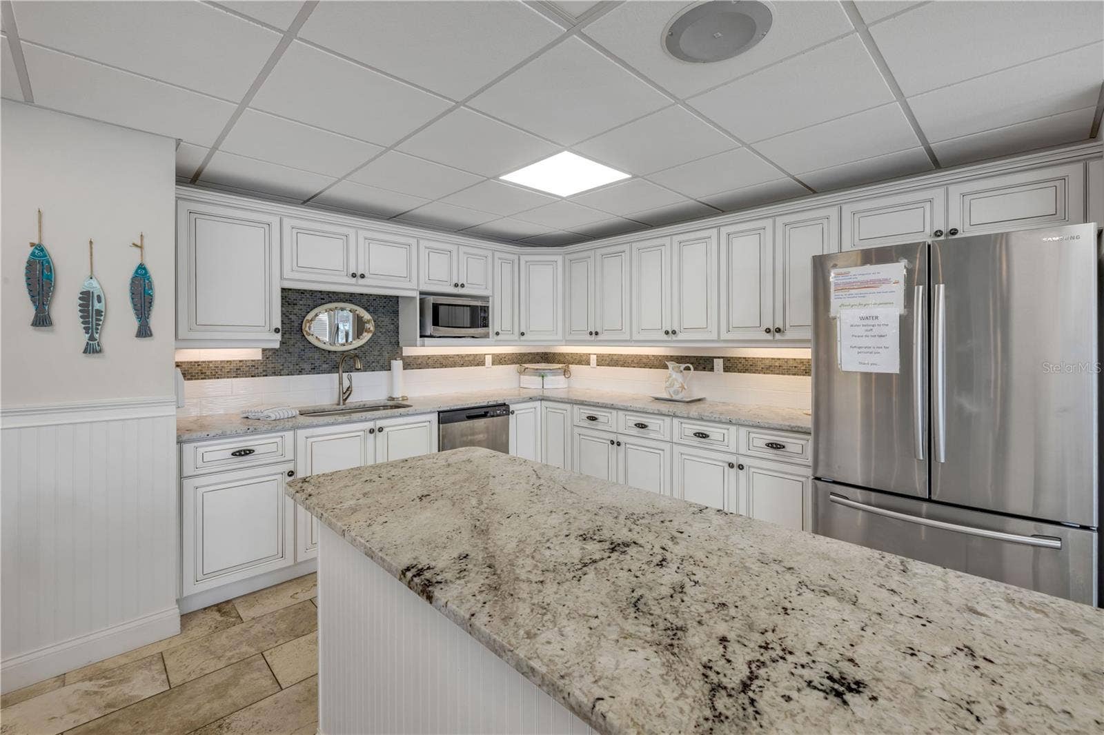 3606 S PENINSULA DRIVE, #205, Port Orange, FL 32127 Pelican Lounge kitchen