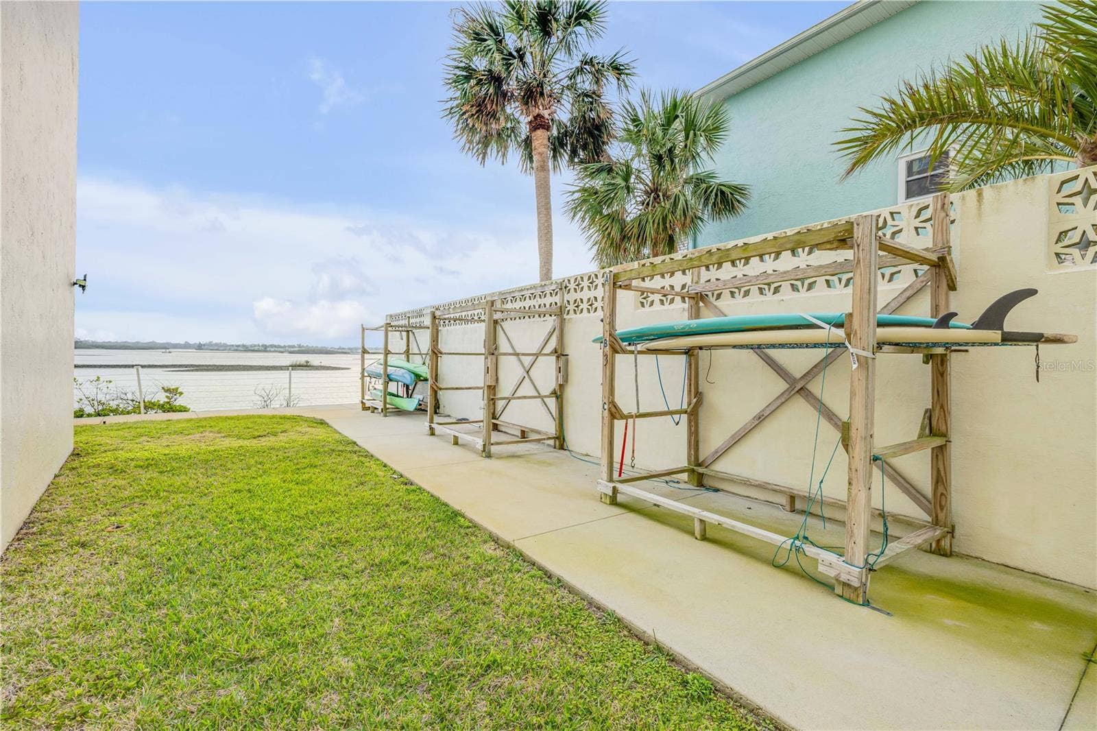 3606 S PENINSULA DRIVE, #205, Port Orange, FL 32127 Water toys storage