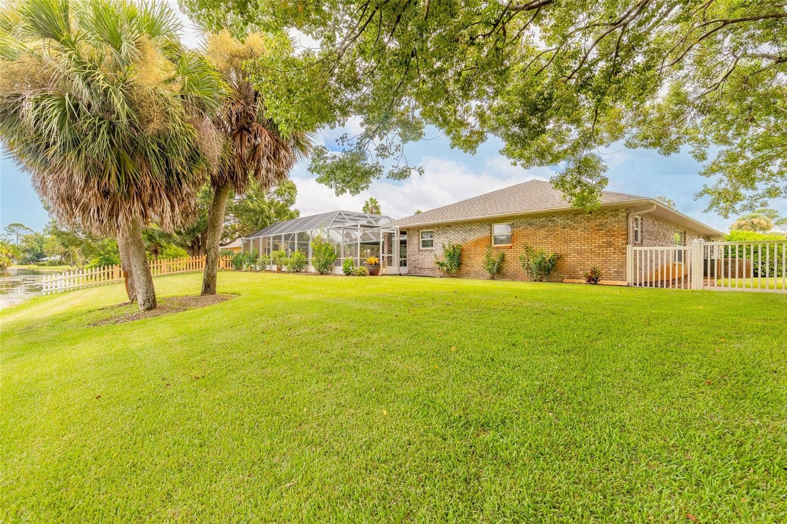 754 PELICAN BAY DRIVE, Daytona Beach, FL 32119 754 PELICAN BAY DRIVE, Daytona Beach, FL 32119