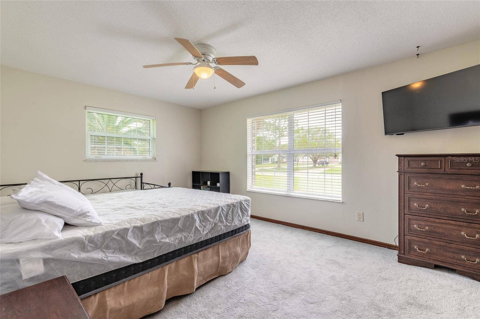754 PELICAN BAY DRIVE, Daytona Beach, FL 32119 754 PELICAN BAY DRIVE, Daytona Beach, FL 32119