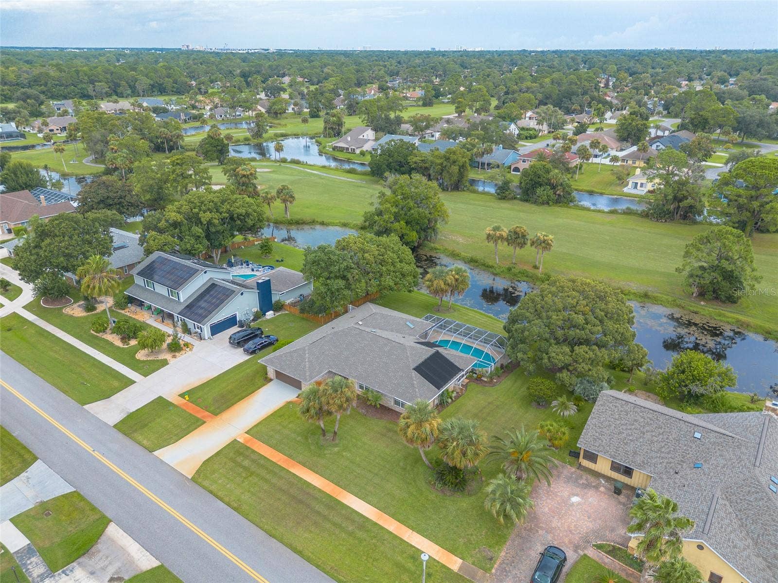 754 PELICAN BAY DRIVE, Daytona Beach, FL 32119 754 PELICAN BAY DRIVE, Daytona Beach, FL 32119