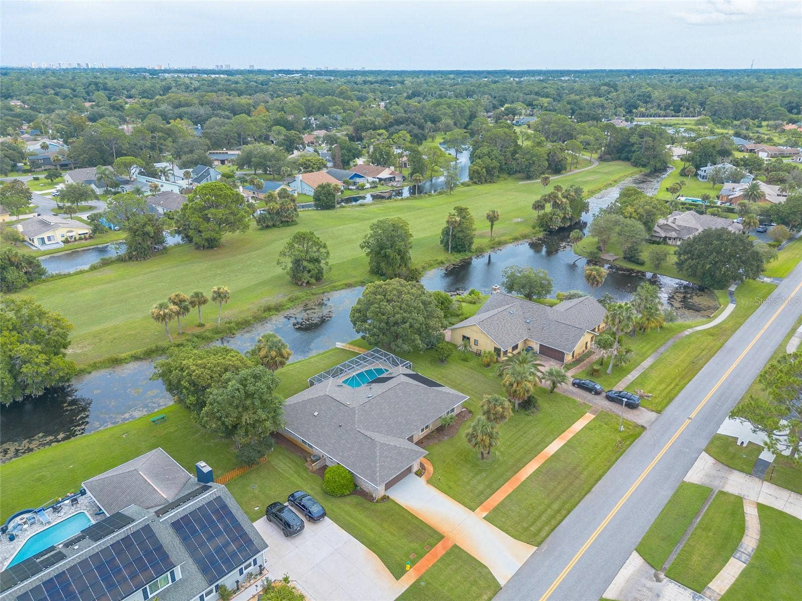 754 PELICAN BAY DRIVE, Daytona Beach, FL 32119 754 PELICAN BAY DRIVE, Daytona Beach, FL 32119