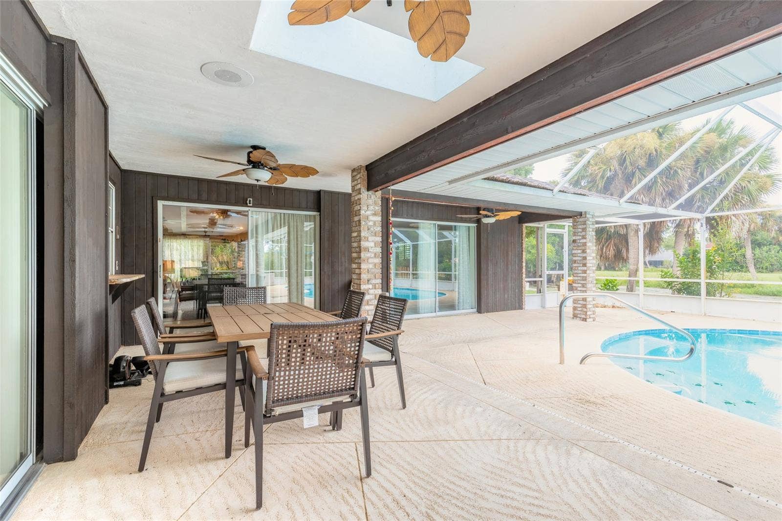 754 PELICAN BAY DRIVE, Daytona Beach, FL 32119 754 PELICAN BAY DRIVE, Daytona Beach, FL 32119