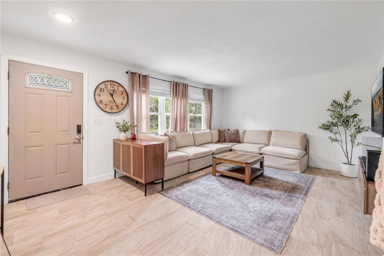 921 ASPEN DRIVE, South Daytona, FL 32119 921 ASPEN DRIVE, South Daytona, FL 32119