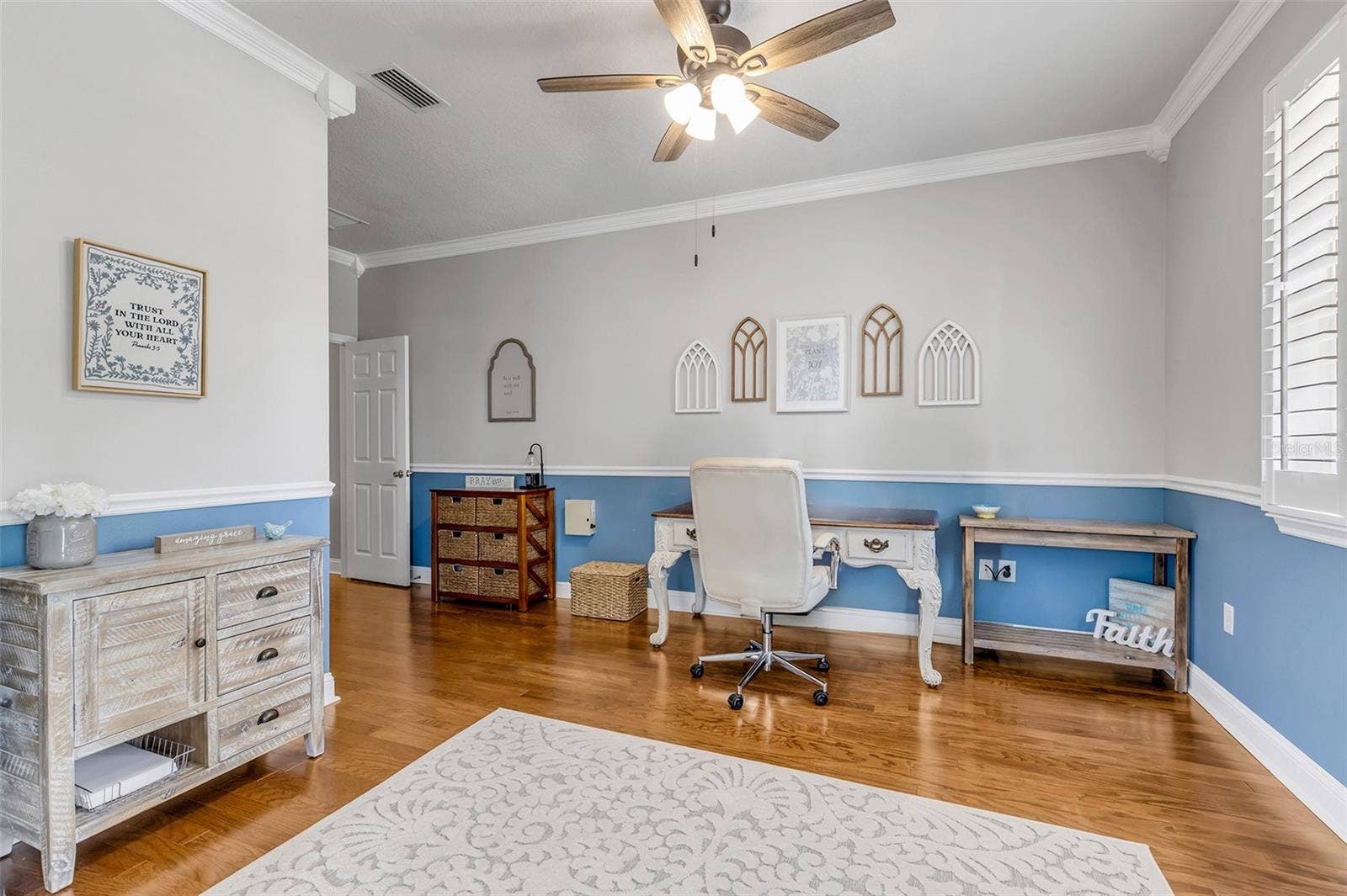 190 EKANA CIRCLE, Daytona Beach, FL 32124 Front Office/Den