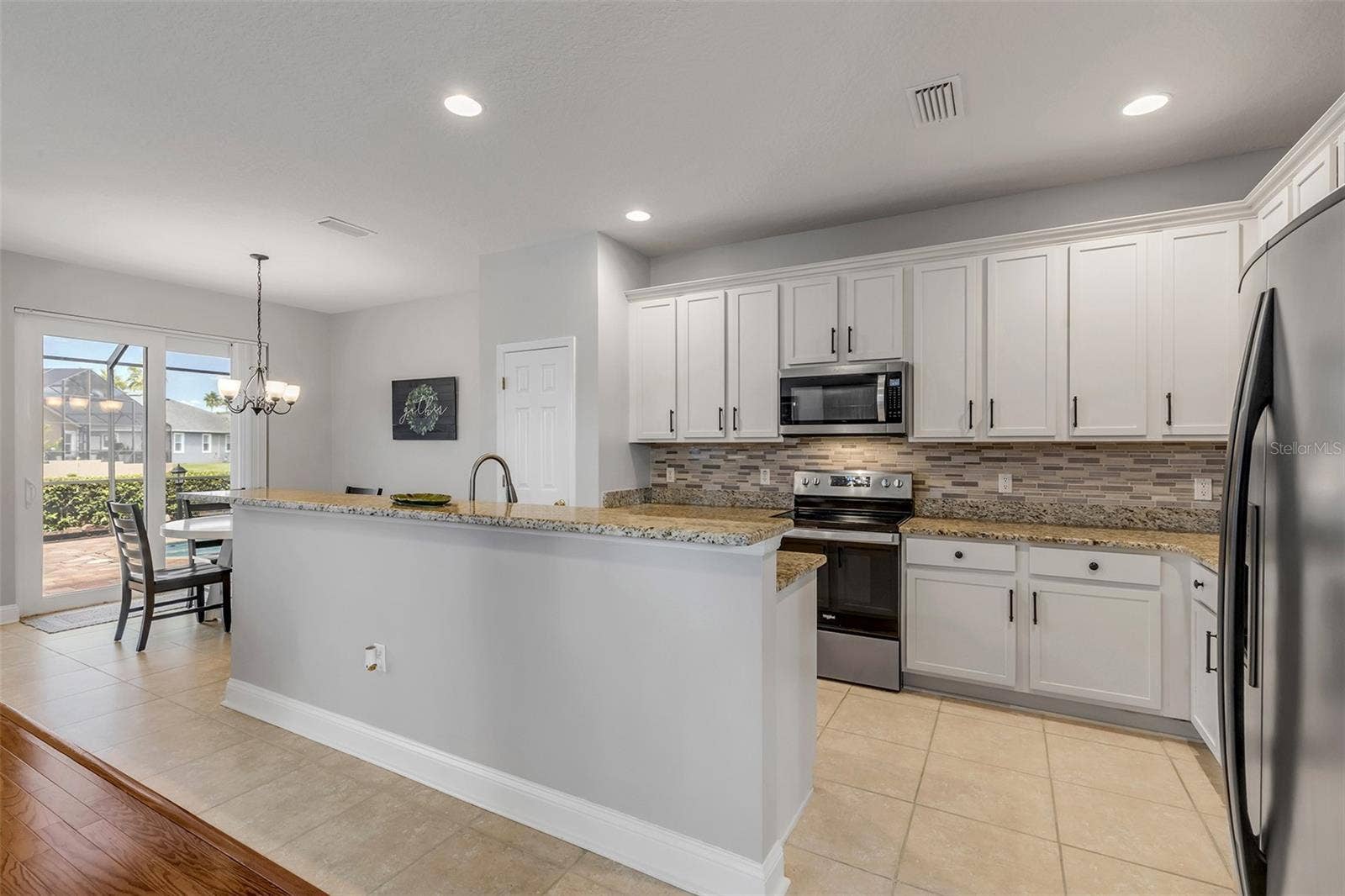 190 EKANA CIRCLE, Daytona Beach, FL 32124 Kitchen.6