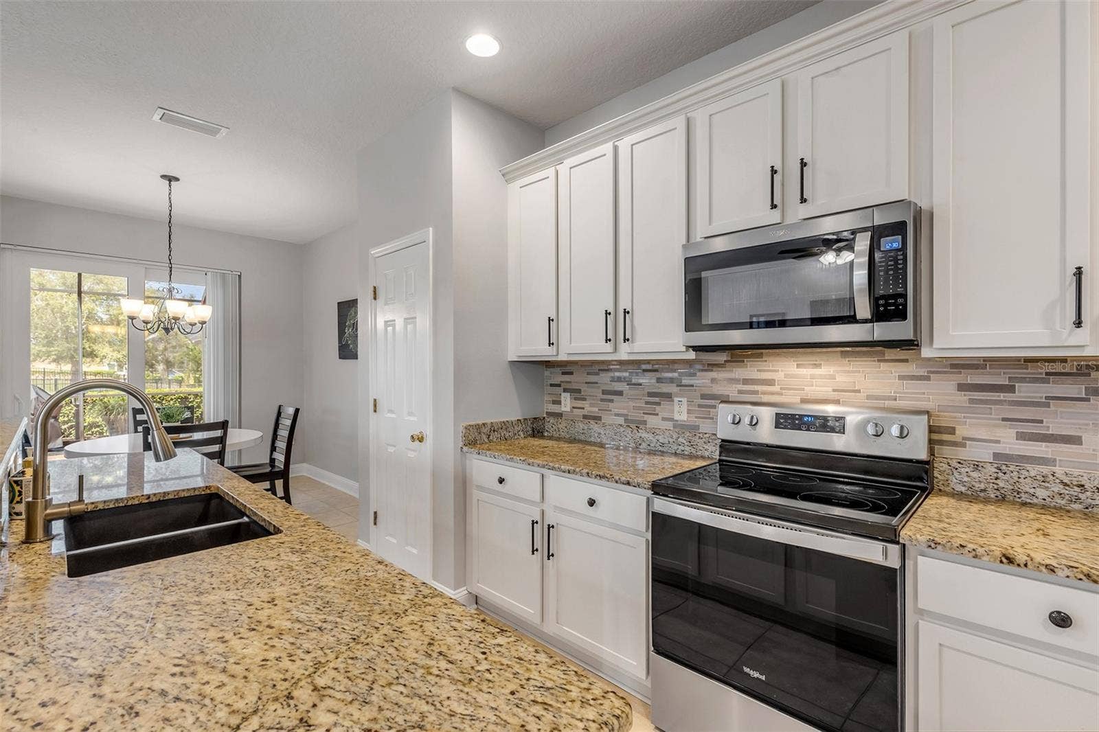 190 EKANA CIRCLE, Daytona Beach, FL 32124 Kitchen.5