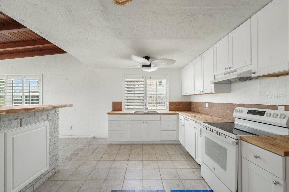 3 OCEAN EDGE DRIVE, Ormond Beach, FL 32176 3 OCEAN EDGE DRIVE, Ormond Beach, FL 32176