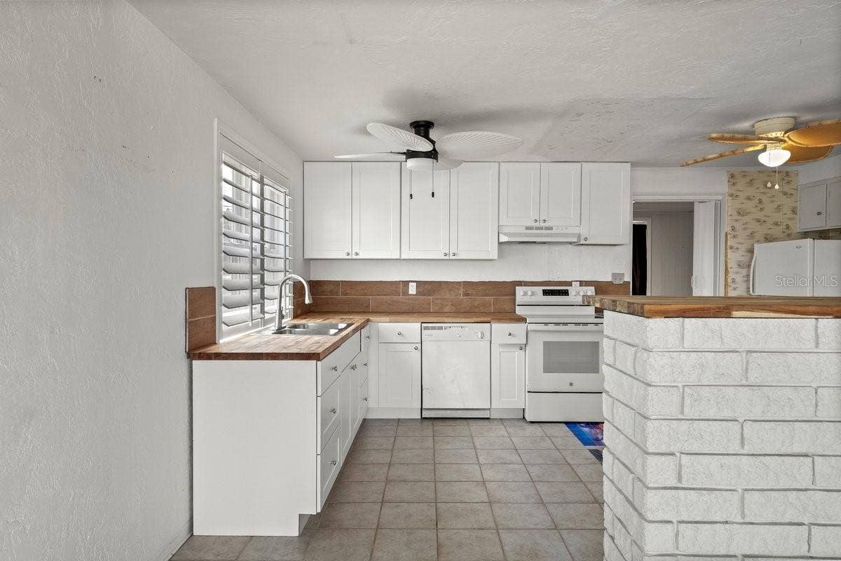 3 OCEAN EDGE DRIVE, Ormond Beach, FL 32176 3 OCEAN EDGE DRIVE, Ormond Beach, FL 32176