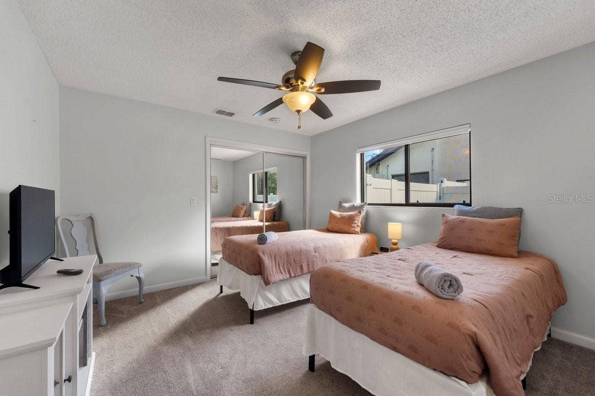 7 FOLCROFT LANE, Palm Coast, FL 32137 7 FOLCROFT LANE, Palm Coast, FL 32137
