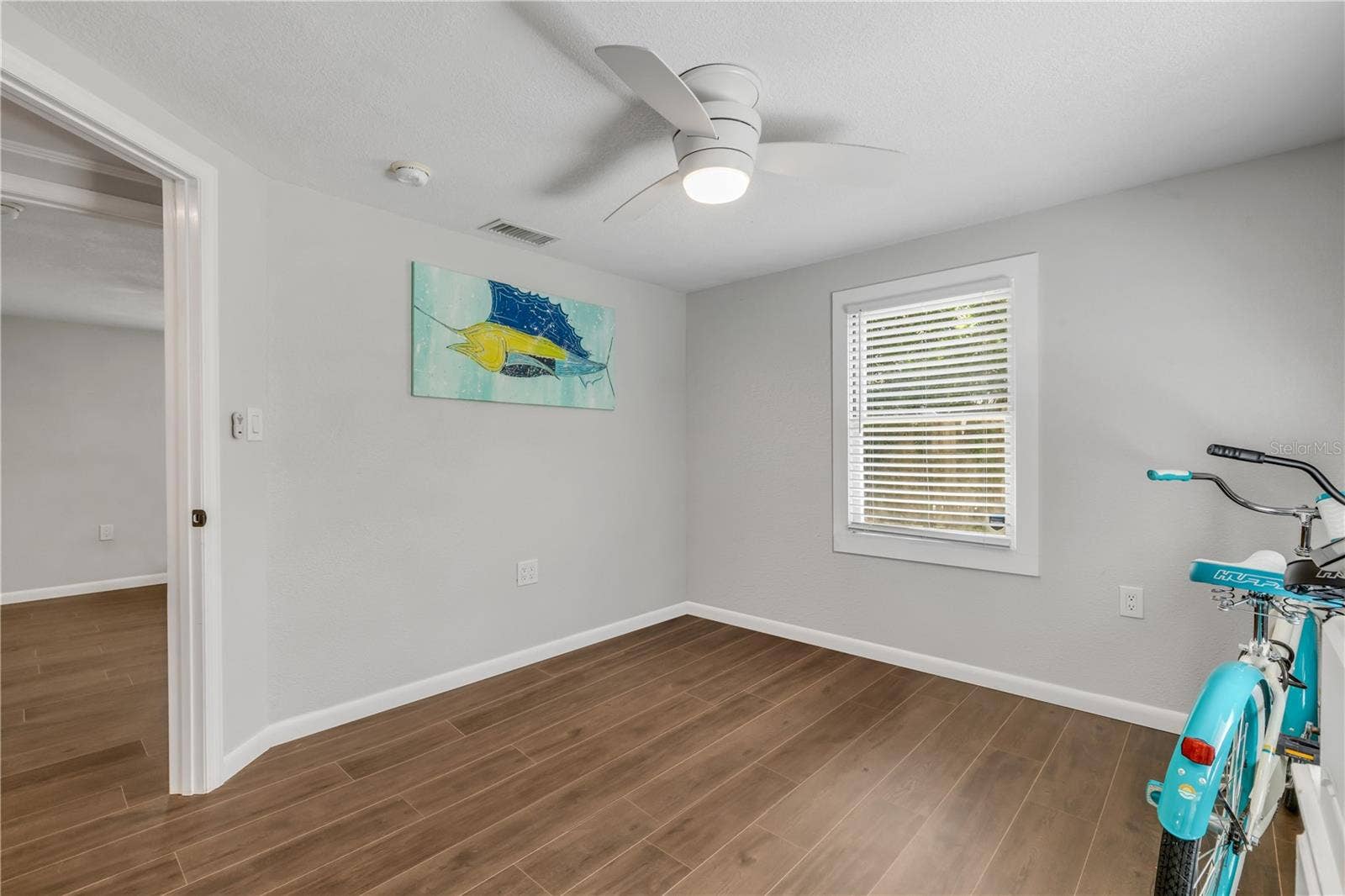1402 E VOORHIS AVENUE, Deland, FL 32724 1402 E VOORHIS AVENUE, Deland, FL 32724