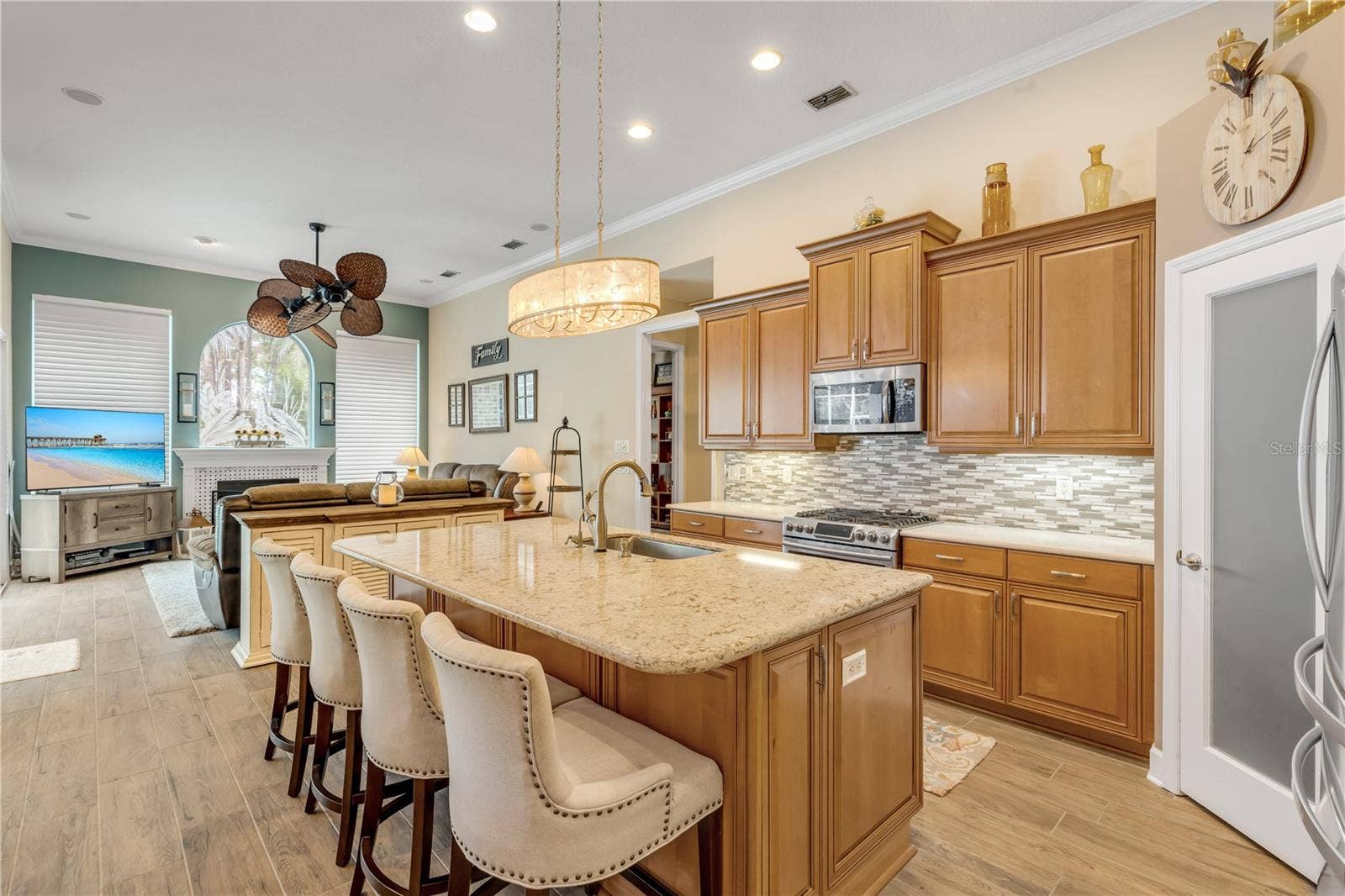 1031 HAMPSTEAD LANE, Ormond Beach, FL 32174 1031 HAMPSTEAD LANE, Ormond Beach, FL 32174