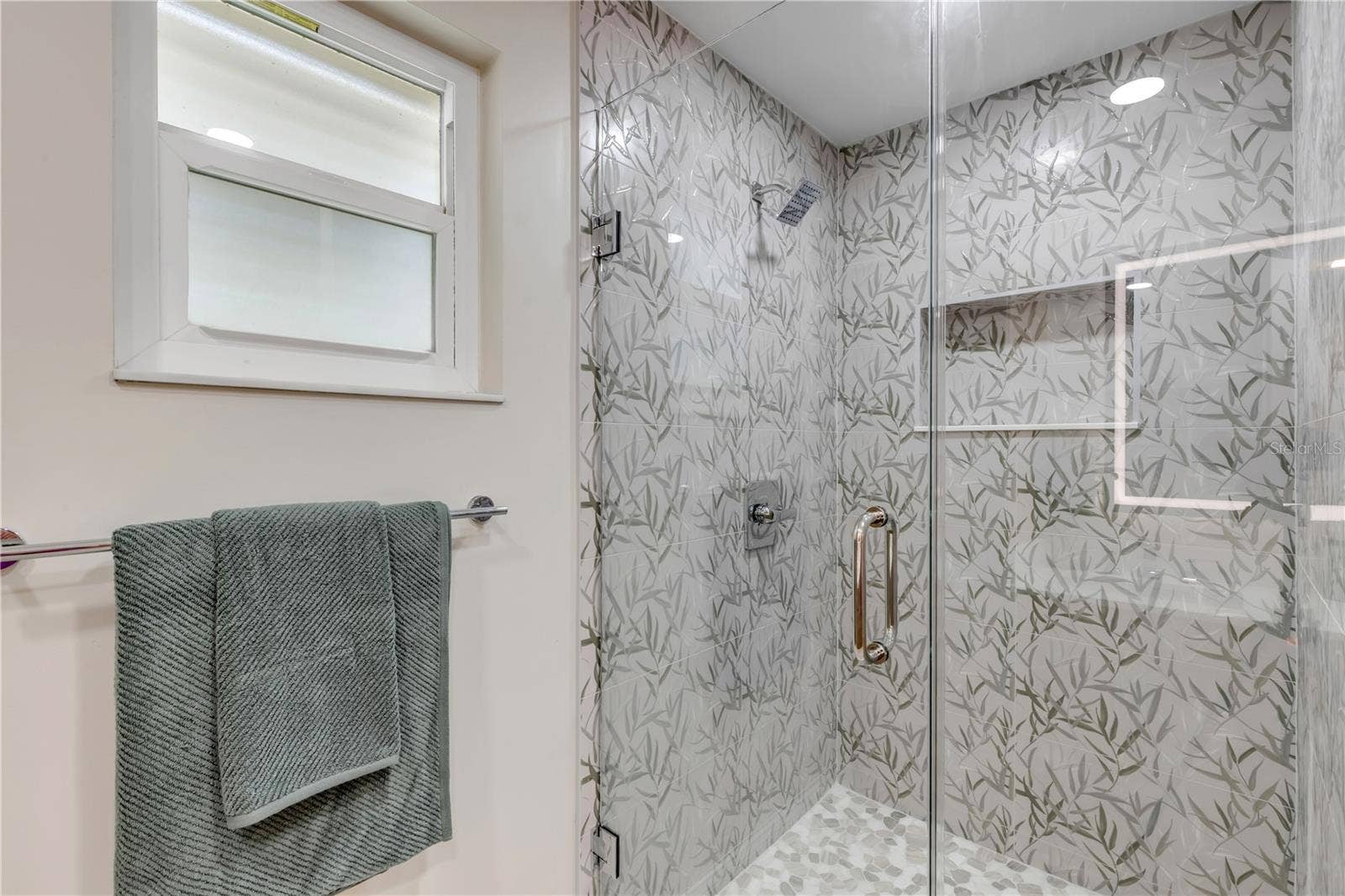 7 OAK TREE DRIVE, New Smyrna Beach, FL 32169 7 OAK TREE DRIVE, New Smyrna Beach, FL 32169