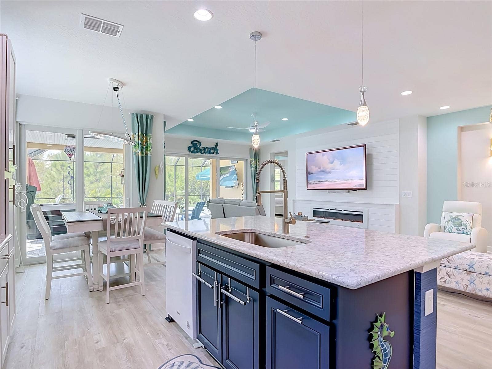 213 BLUE STARFISH PLACE, Daytona Beach, FL 32124 Kitchen