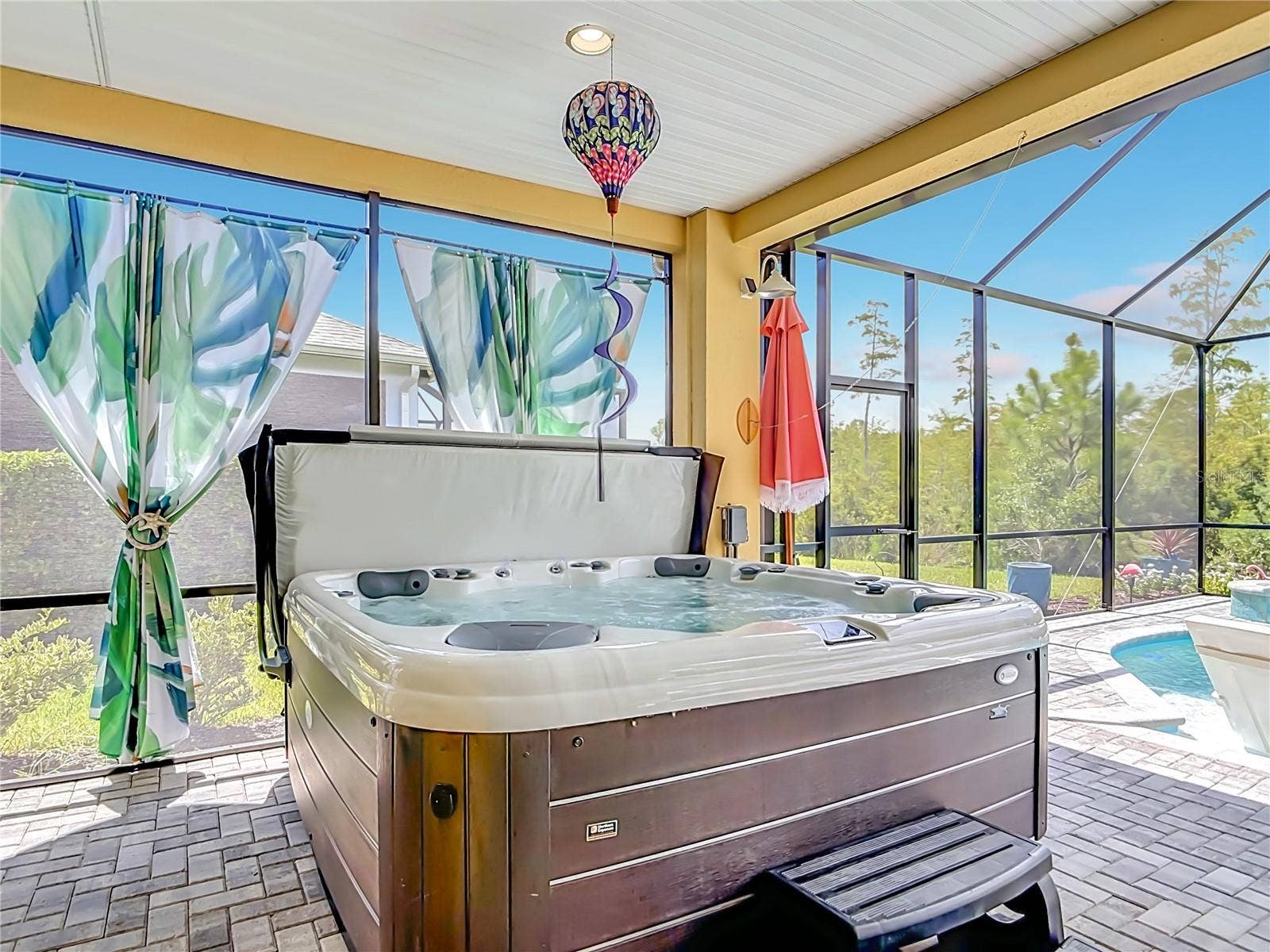 213 BLUE STARFISH PLACE, Daytona Beach, FL 32124 Hot Tub