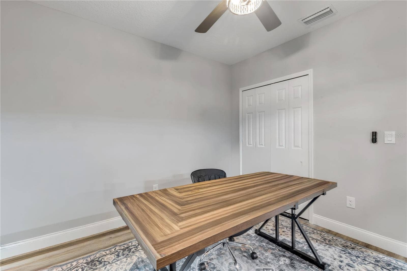 925 11TH AVENUE, Deland, FL 32724 925 11TH AVENUE, Deland, FL 32724