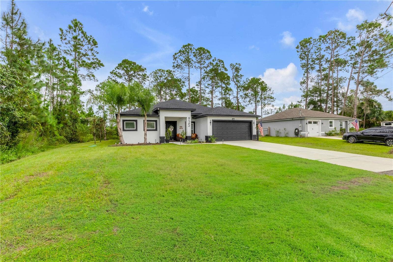 925 11TH AVENUE, Deland, FL 32724 925 11TH AVENUE, Deland, FL 32724