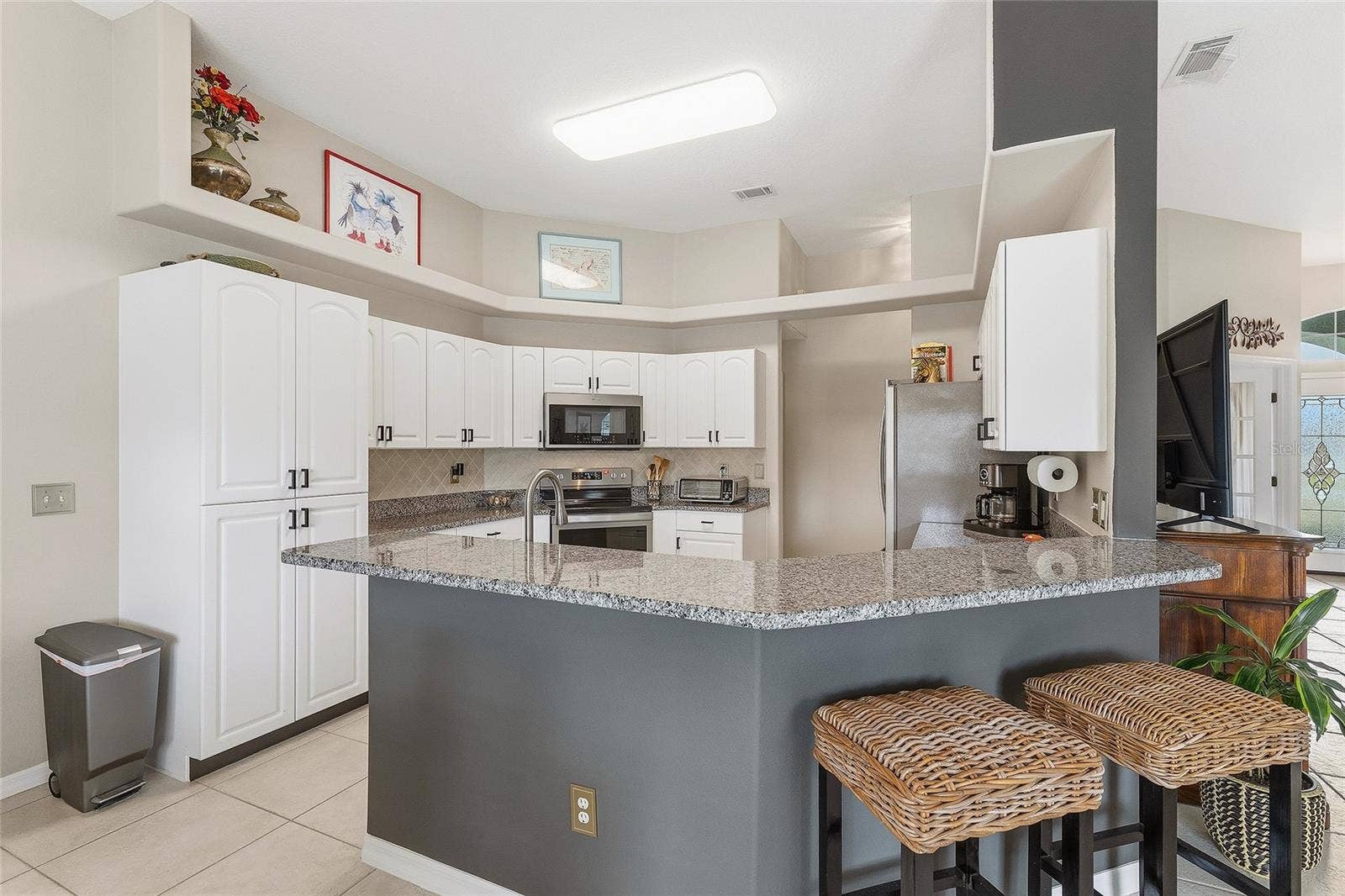 6209 MORNING DRIVE, Port Orange, FL 32127 Expansive Snack Bar