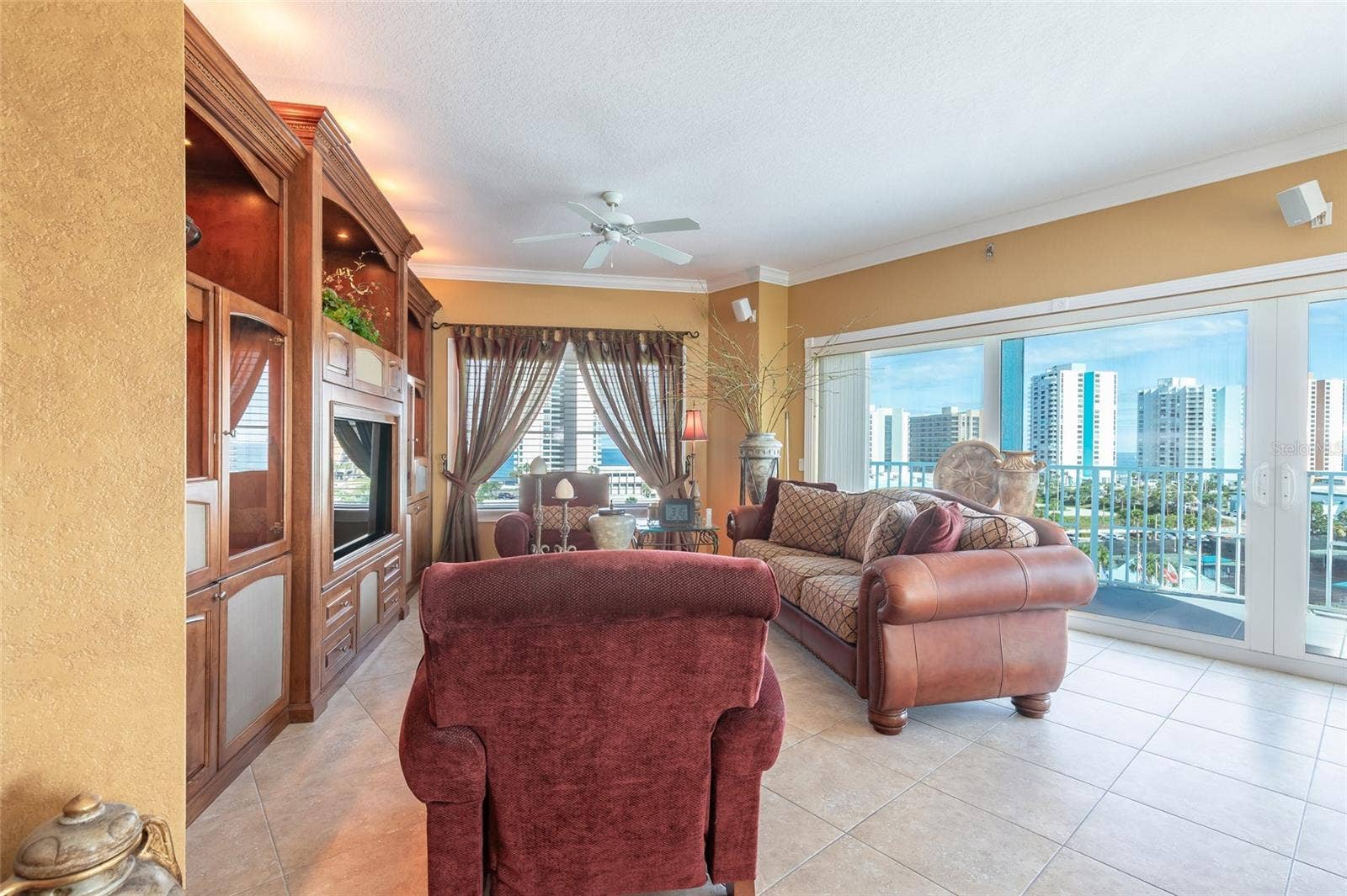 2 OCEANS WEST BOULEVARD, #700, Daytona Beach Shores, FL 32118 2 OCEANS WEST BOULEVARD, #700, Daytona Beach Shores, FL 32118