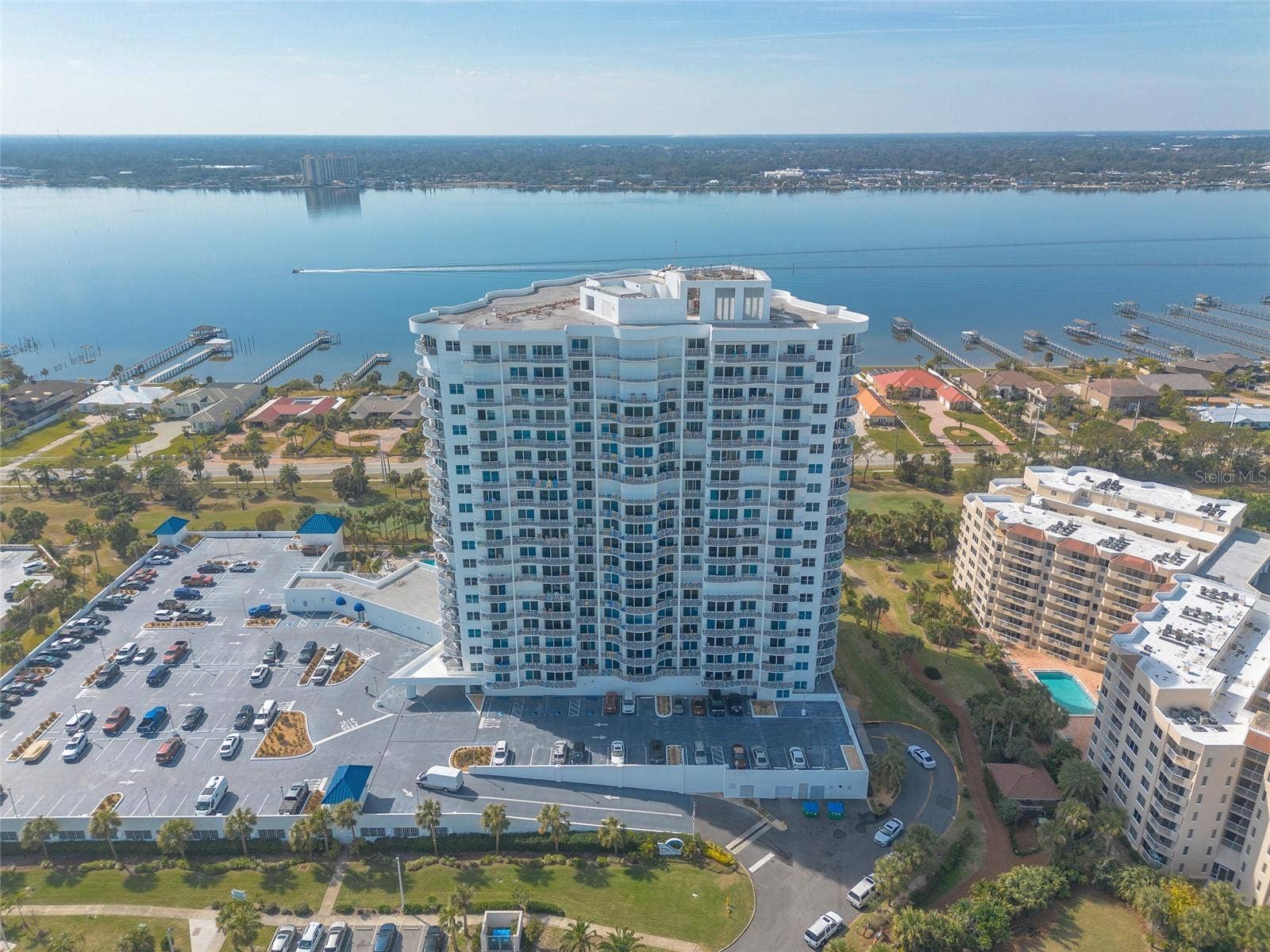 2 OCEANS WEST BOULEVARD, #700, Daytona Beach Shores, FL 32118 2 OCEANS WEST BOULEVARD, #700, Daytona Beach Shores, FL 32118