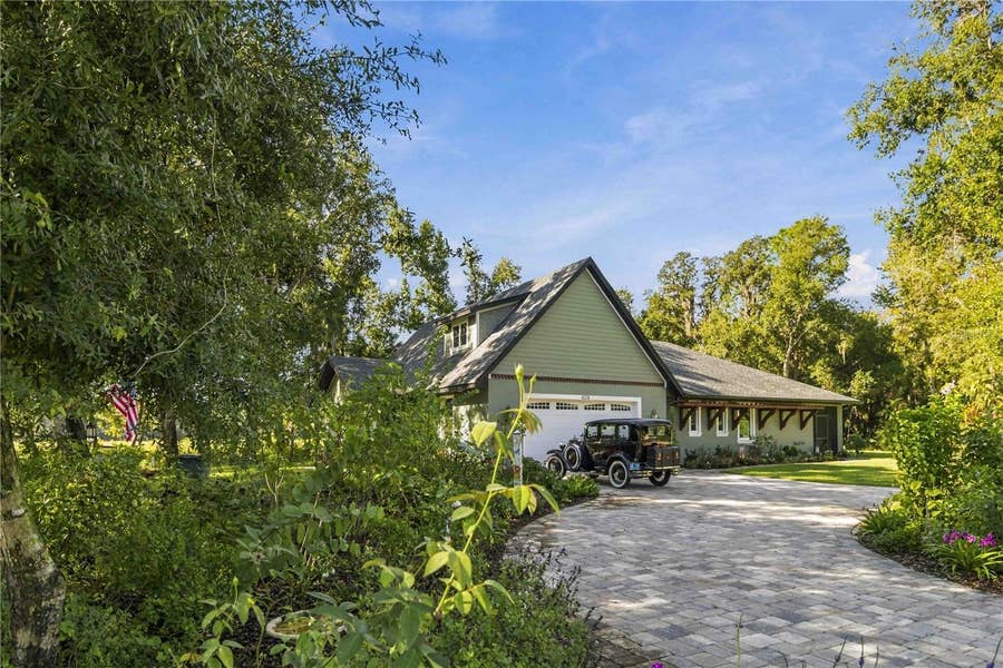 Property photo for 1915 TAYLOR ROAD, Port Orange, FL