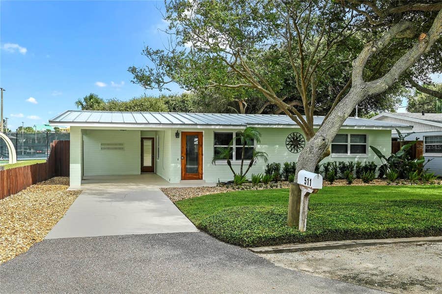 Property photo for 511 EVERGREEN STREET, New Smyrna Beach, FL