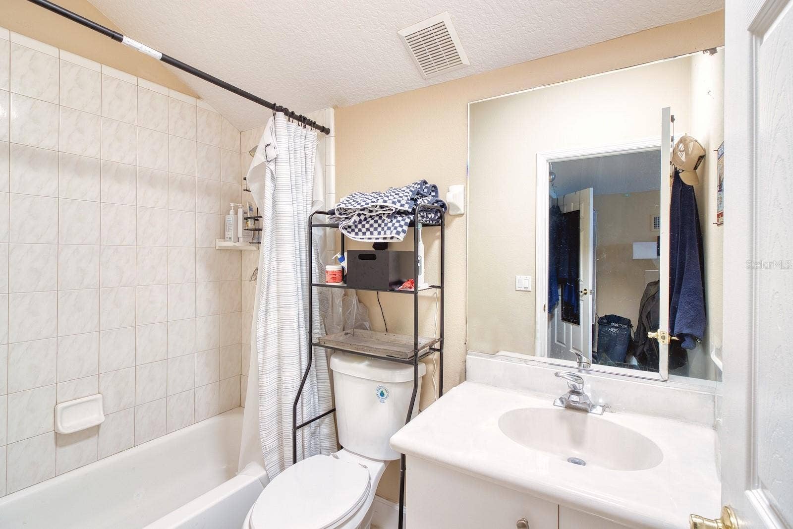 6101 SANCTUARY GARDEN BOULEVARD, Port Orange, FL 32128 6101 SANCTUARY GARDEN BOULEVARD, Port Orange, FL 32128
