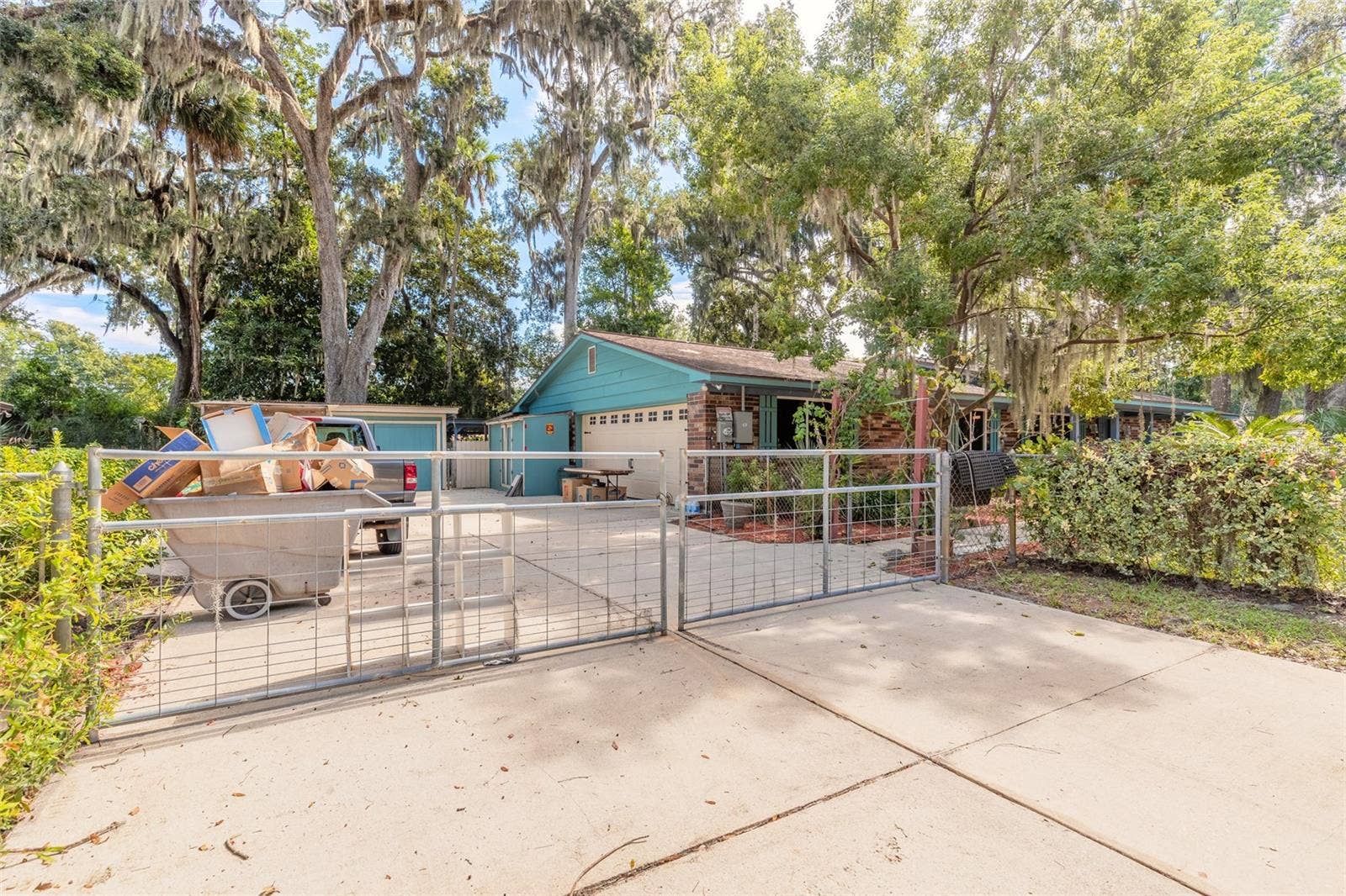 1225 VINE STREET, Daytona Beach, FL 32117