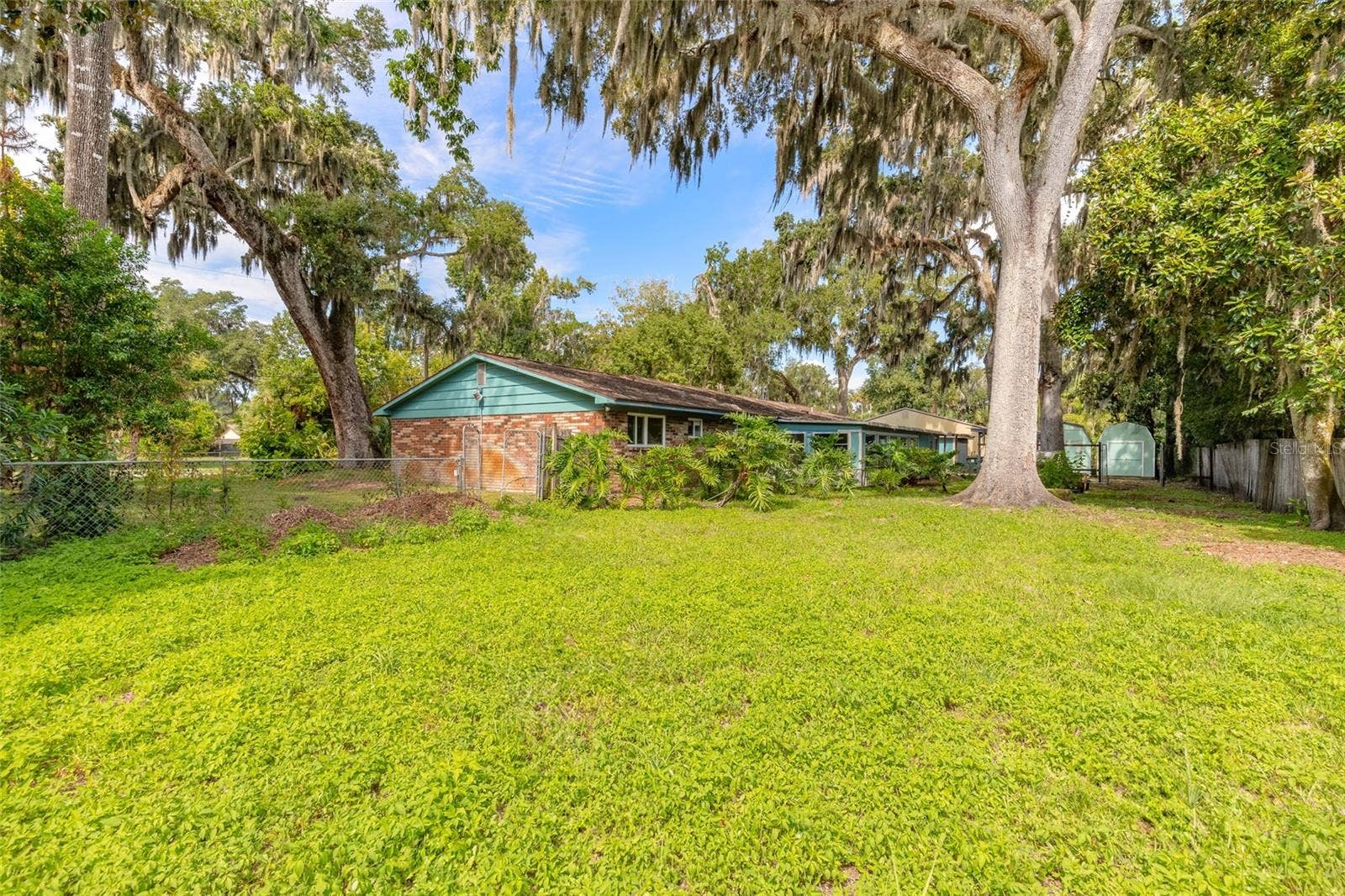 1225 VINE STREET, Daytona Beach, FL 32117