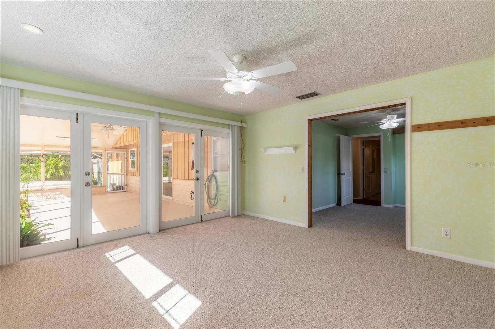 2526 ROYAL PALM DRIVE, Edgewater, FL 32141