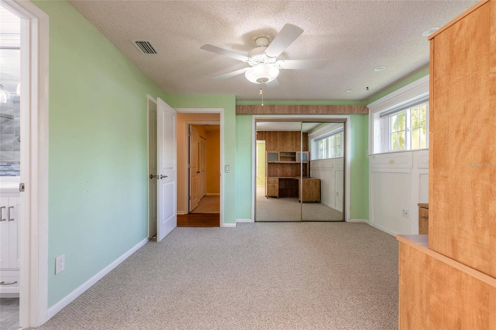 2526 ROYAL PALM DRIVE, Edgewater, FL 32141
