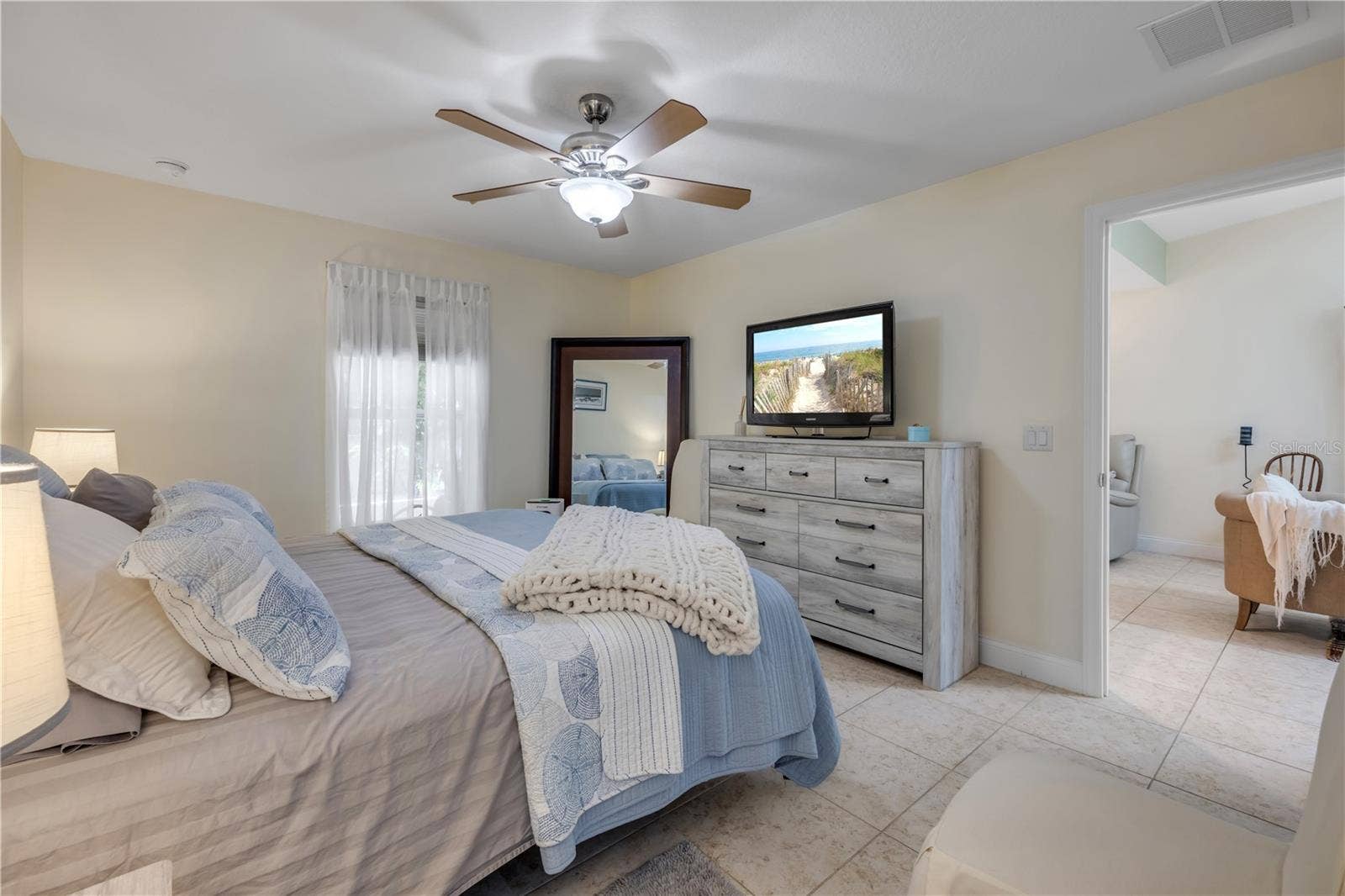 2293 HAWKS COVE CIRCLE, New Smyrna Beach, FL 32168 2293 HAWKS COVE CIRCLE, New Smyrna Beach, FL 32168