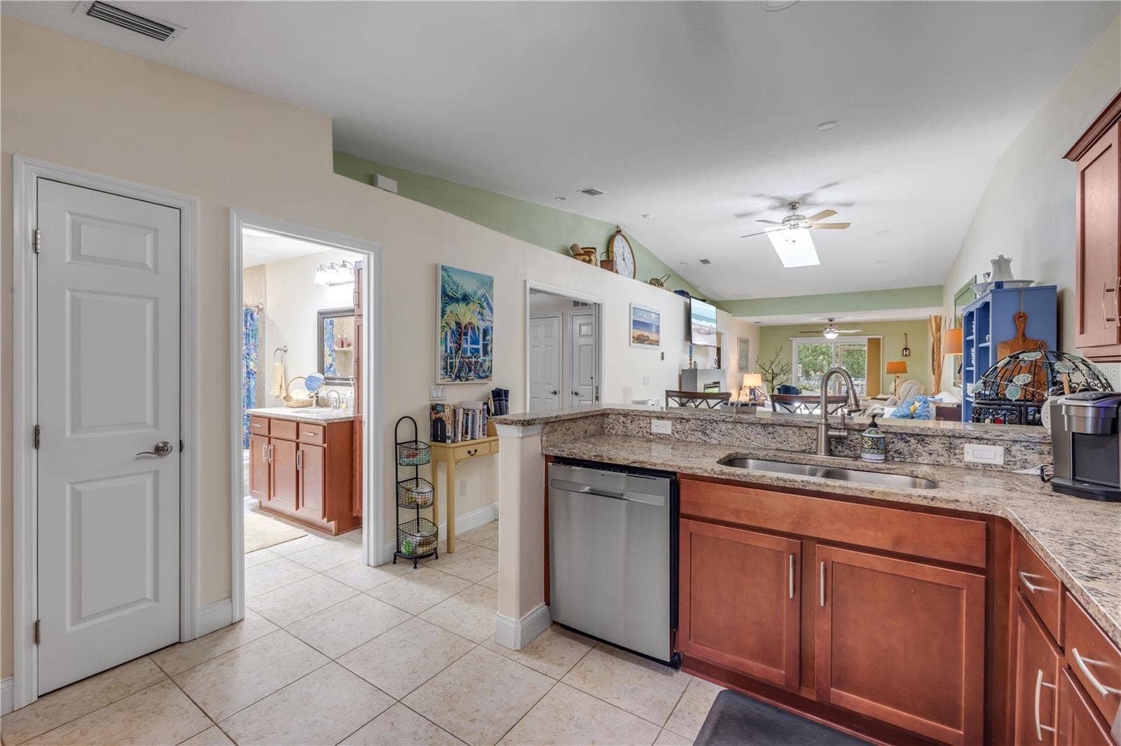 2293 HAWKS COVE CIRCLE, New Smyrna Beach, FL 32168 2293 HAWKS COVE CIRCLE, New Smyrna Beach, FL 32168