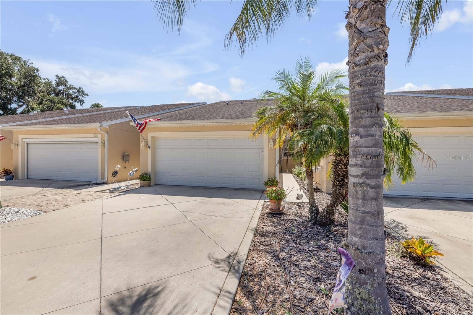 2293 HAWKS COVE CIRCLE, New Smyrna Beach, FL 32168 2293 HAWKS COVE CIRCLE, New Smyrna Beach, FL 32168