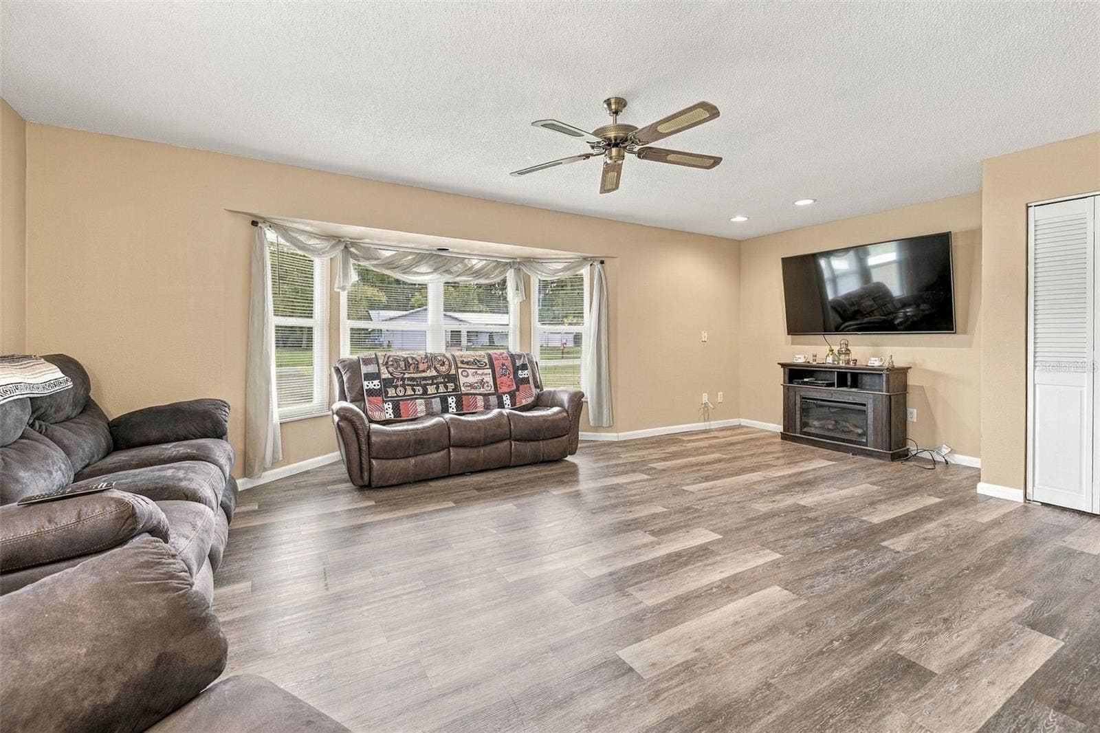 107 N CORY DRIVE, Edgewater, FL 32141