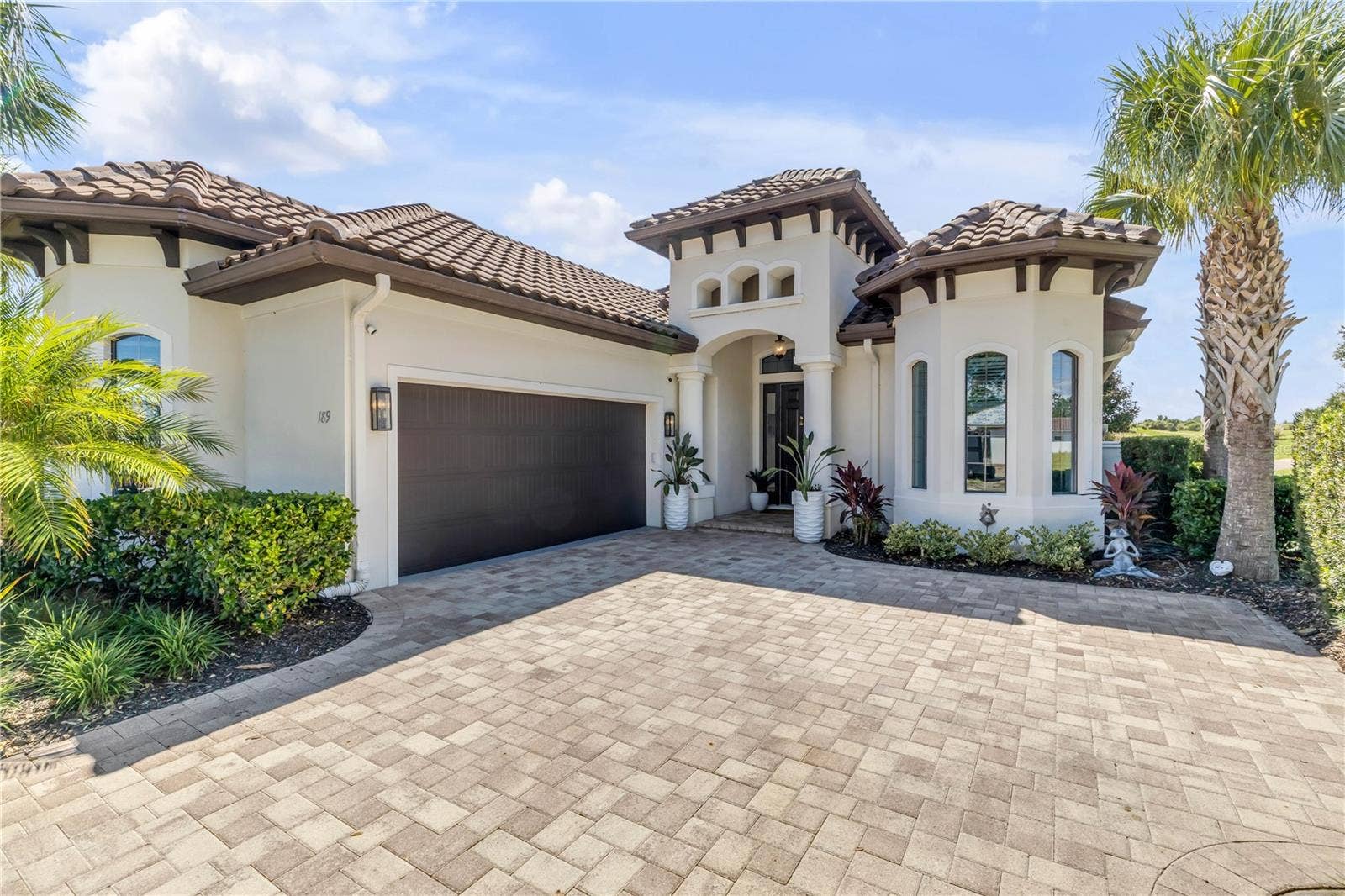 189 ASPEN WAY, Palm Coast, FL 32137 2-car garage