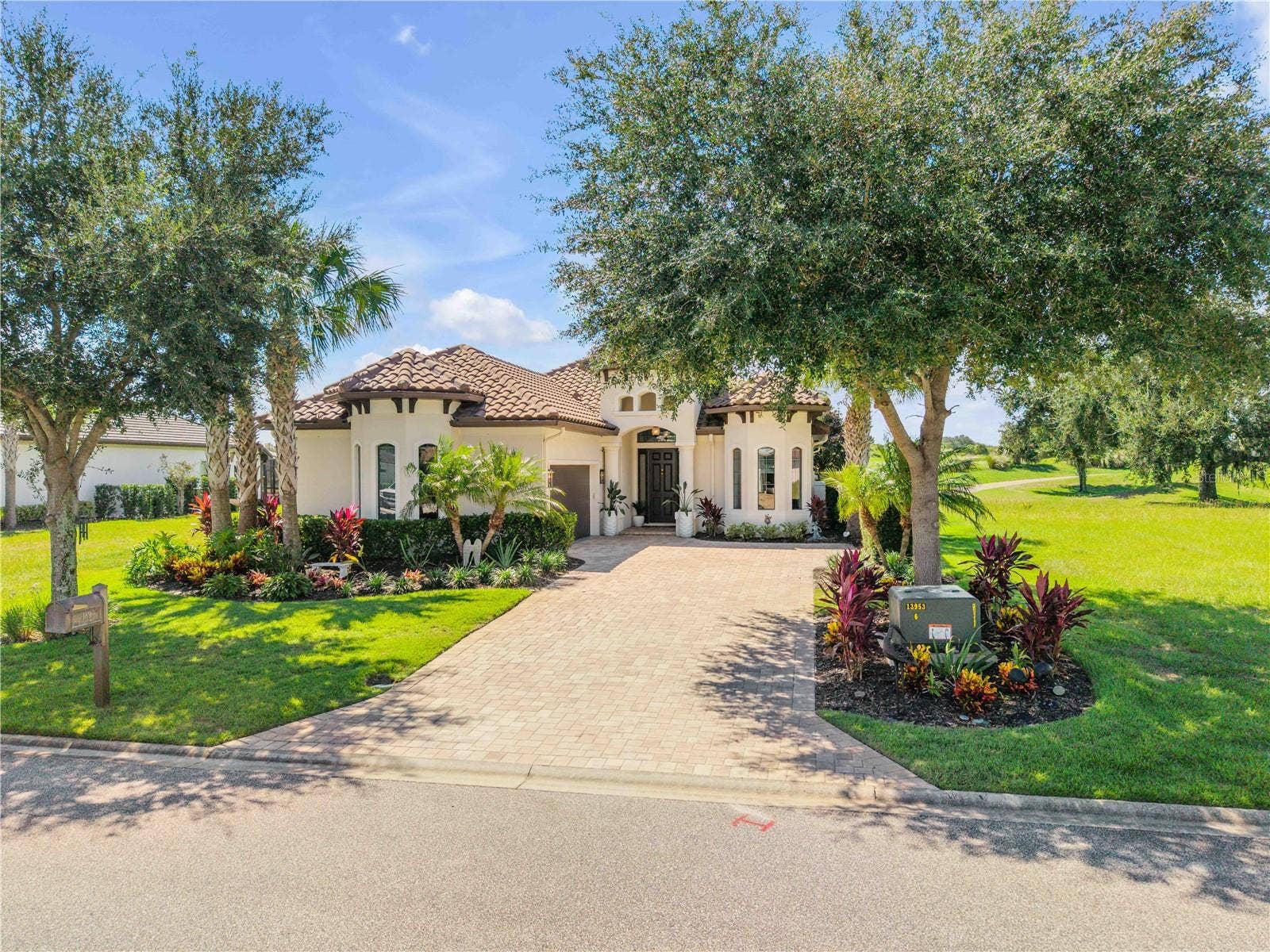 189 ASPEN WAY, Palm Coast, FL 32137 189 ASPEN WAY, Palm Coast, FL 32137