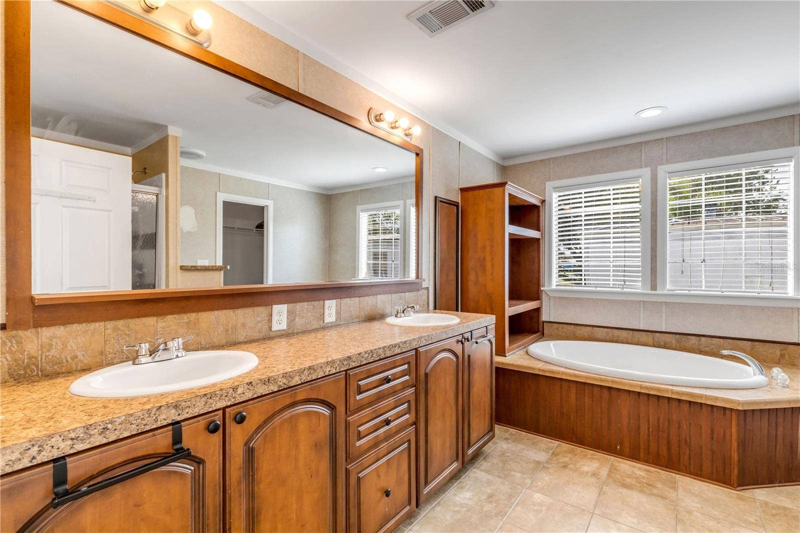 5407 LANDIS AVENUE, Port Orange, FL 32127