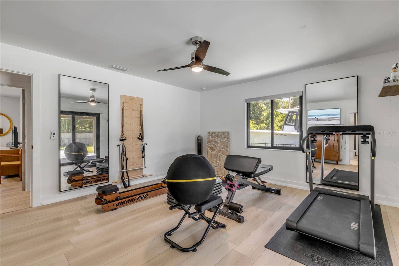 6223 DONNA CIRCLE, Port Orange, FL 32127 6223 DONNA CIRCLE, Port Orange, FL 32127
