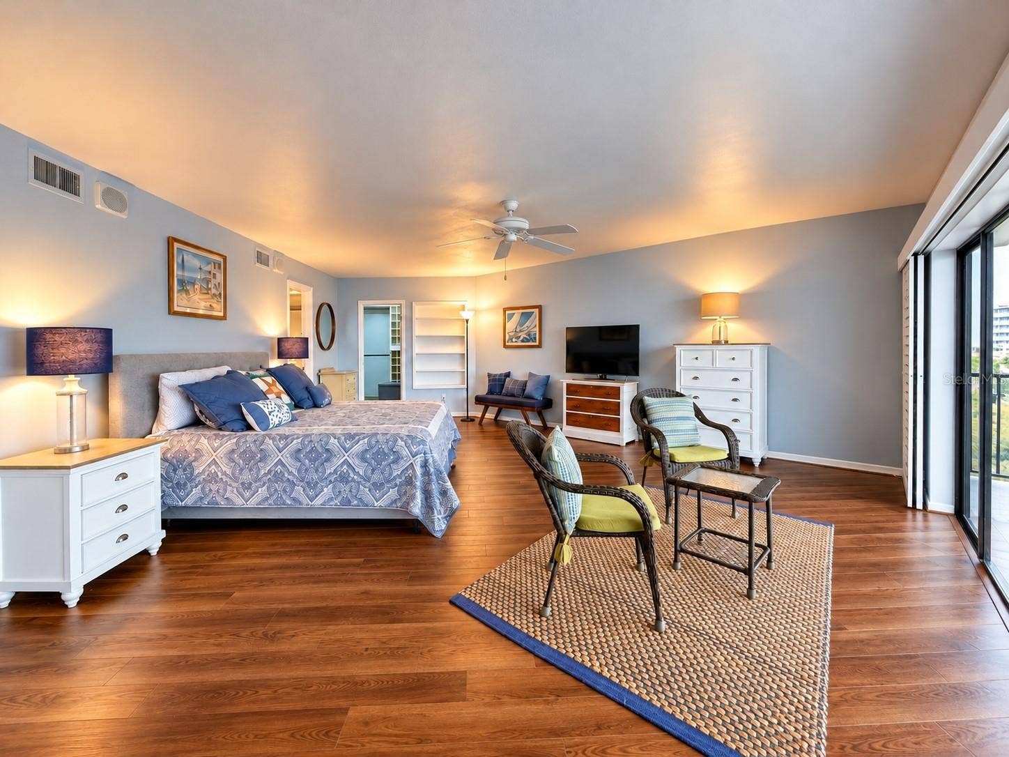 944 S PENINSULA DRIVE, #4080, Daytona Beach, FL 32118 944 S PENINSULA DRIVE, #4080, Daytona Beach, FL 32118