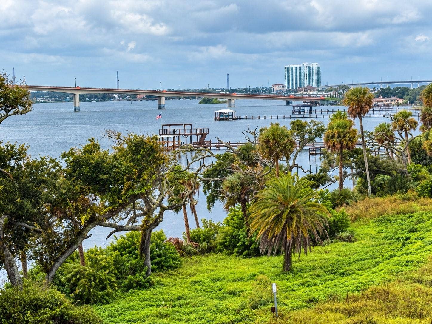 944 S PENINSULA DRIVE, #4080, Daytona Beach, FL 32118 944 S PENINSULA DRIVE, #4080, Daytona Beach, FL 32118