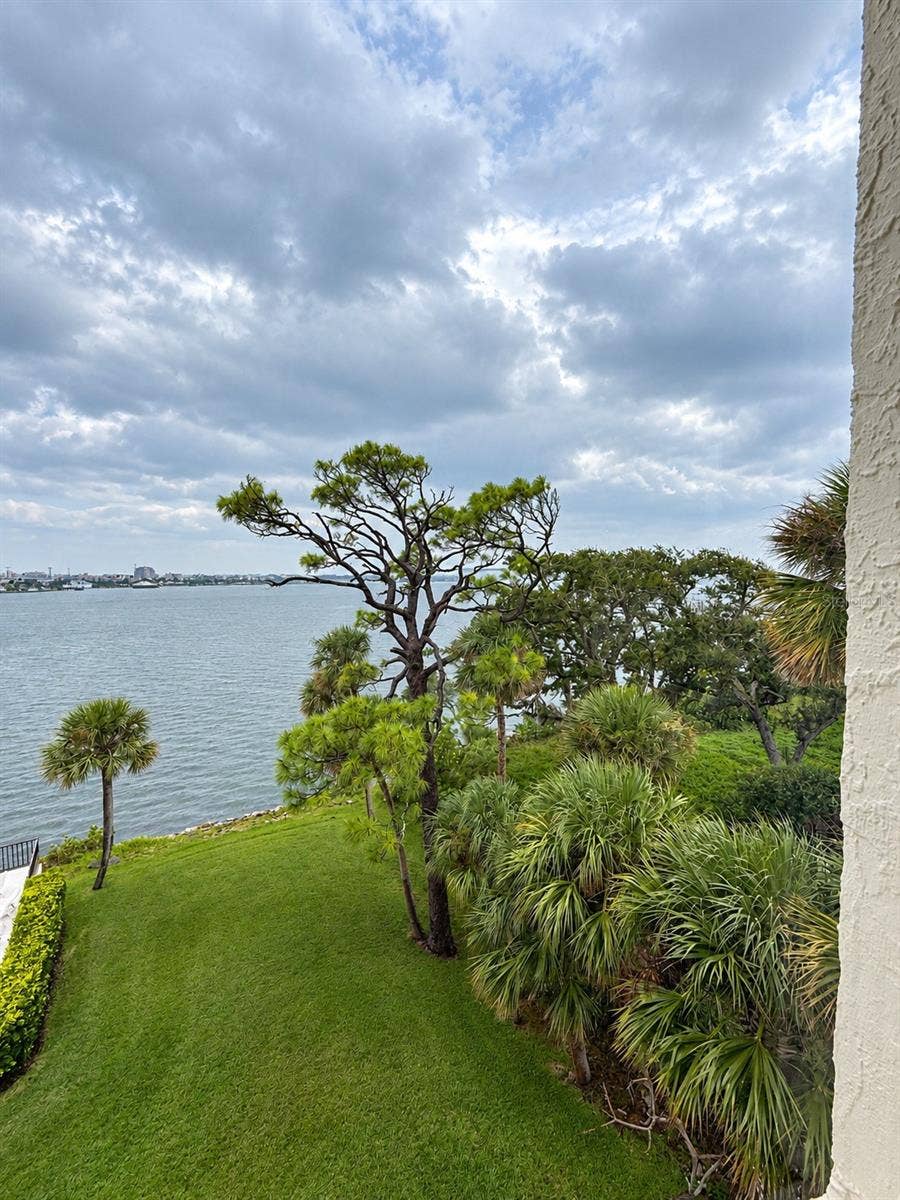 944 S PENINSULA DRIVE, #4080, Daytona Beach, FL 32118 944 S PENINSULA DRIVE, #4080, Daytona Beach, FL 32118