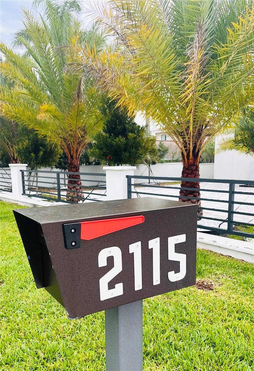 2115 N HALIFAX AVENUE, Daytona Beach, FL 32118 2115 N HALIFAX AVENUE RESIDENCE