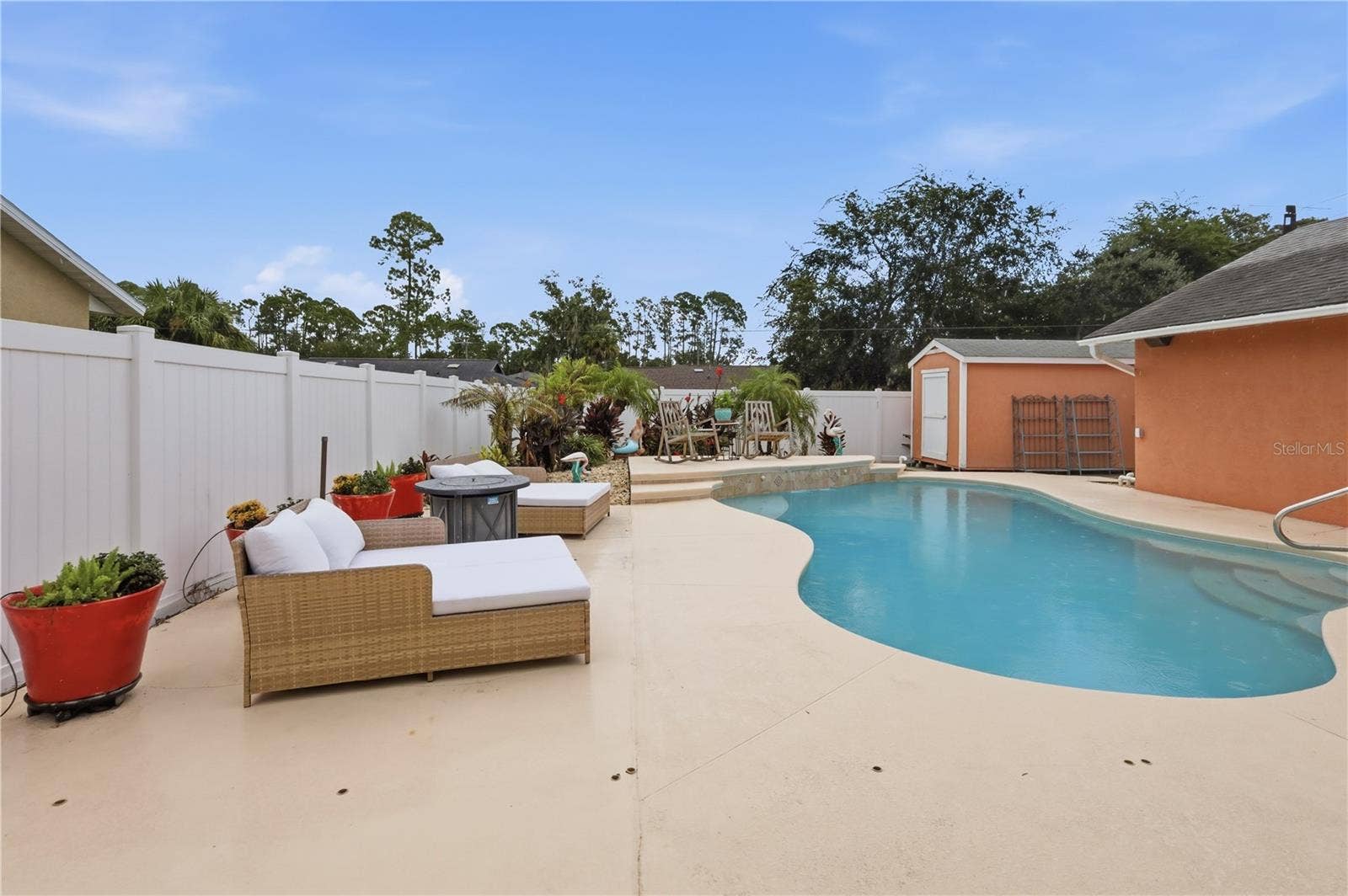 Edgewater, FL 32141 Edgewater, FL 32141