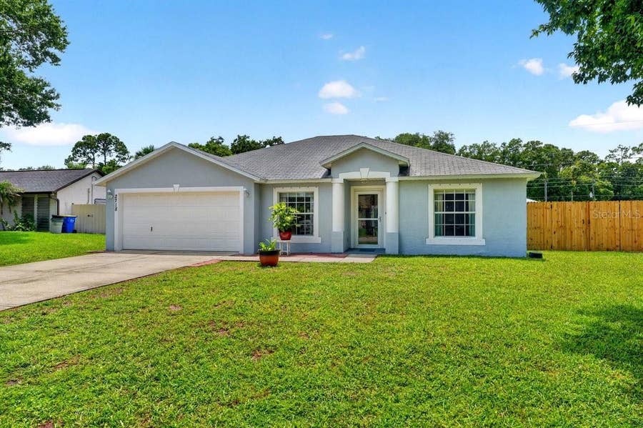 Property photo for Edgewater, FL