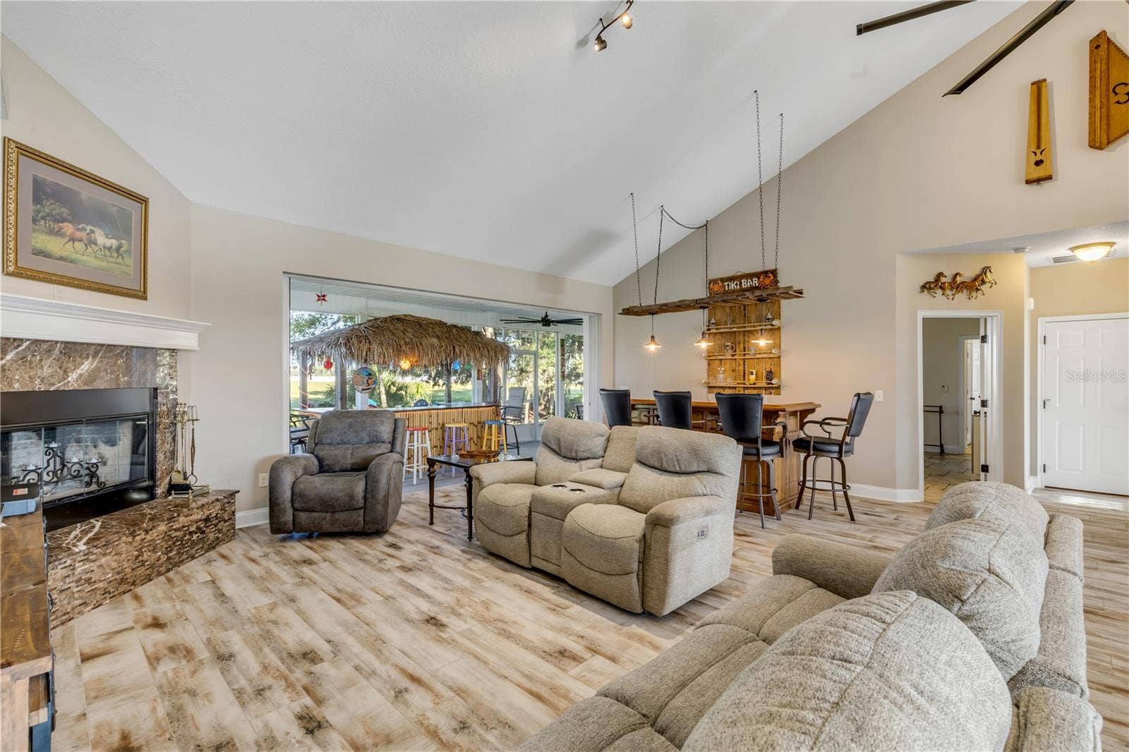 630 HAMMETT LANE, New Smyrna Beach, FL 32168 great room